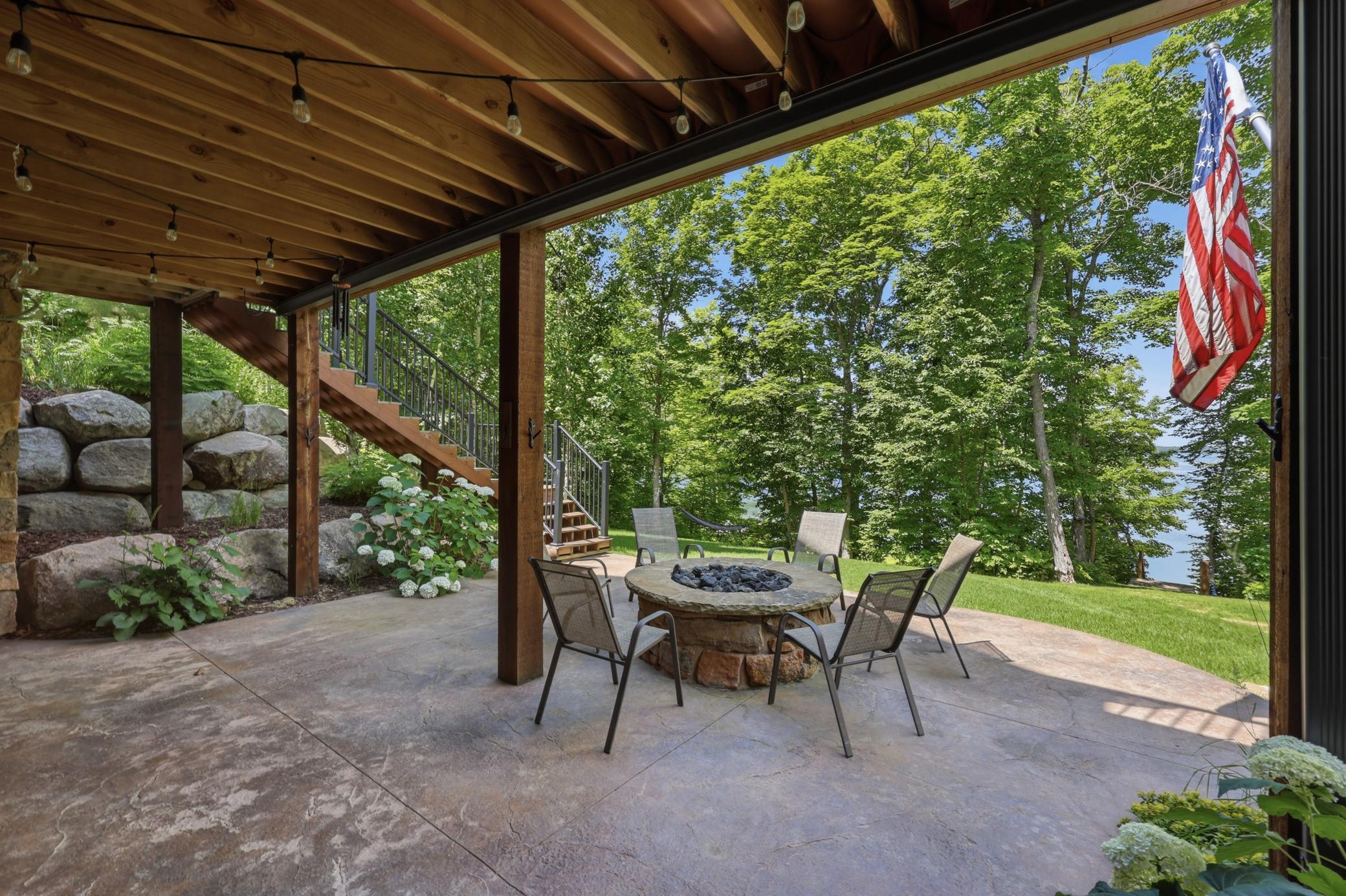main property photo 50