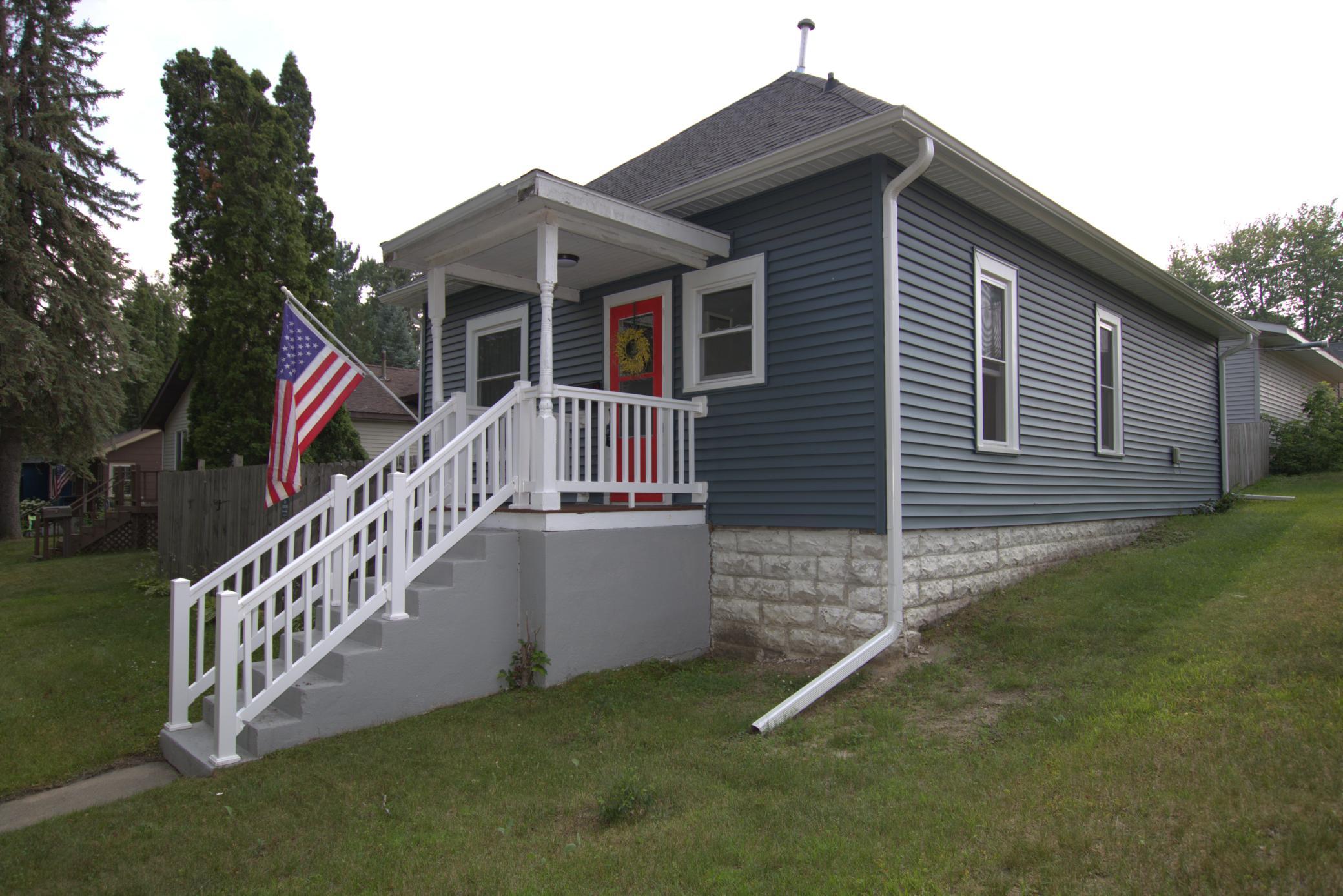 main property photo 1