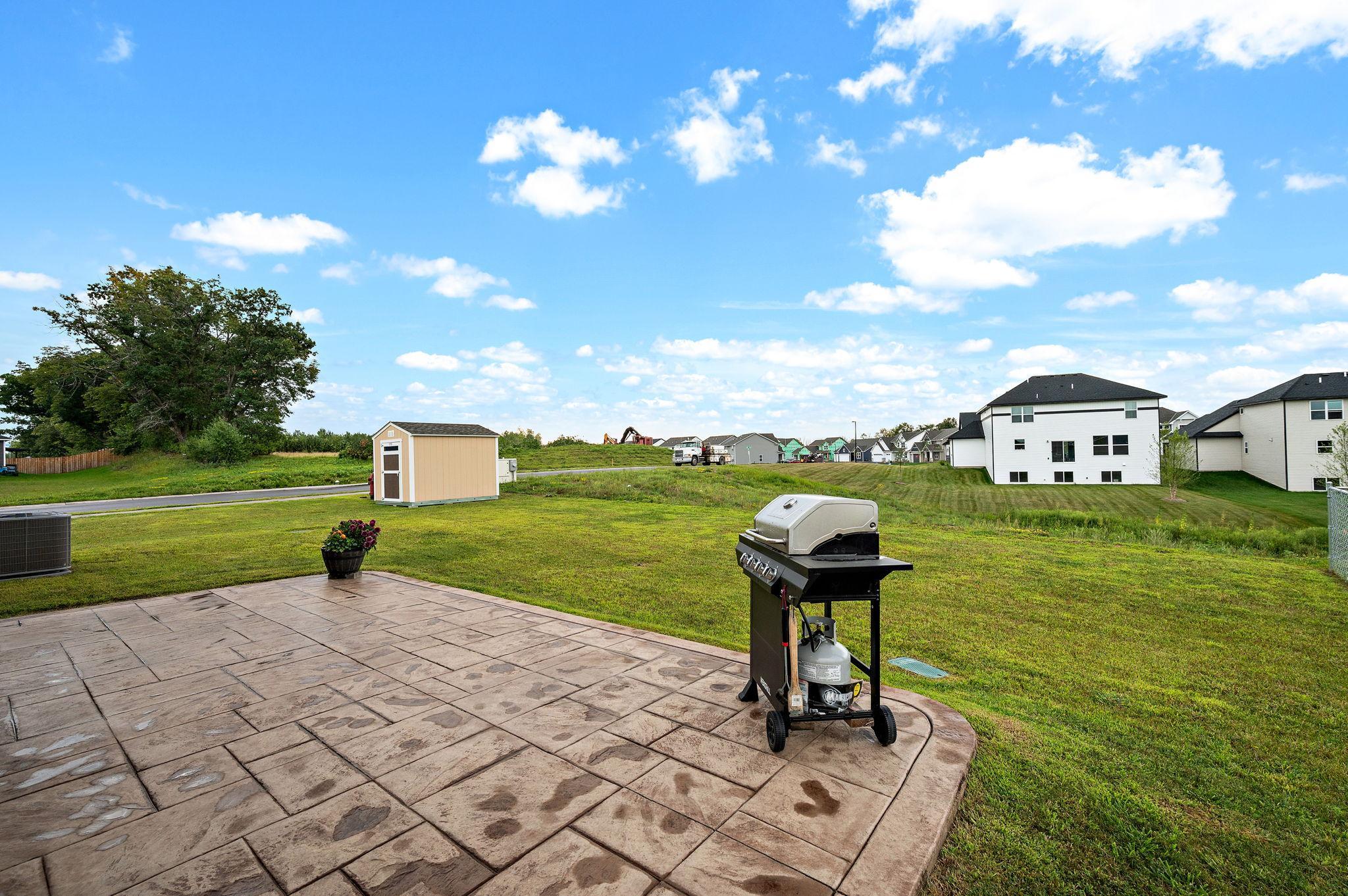 main property photo 22