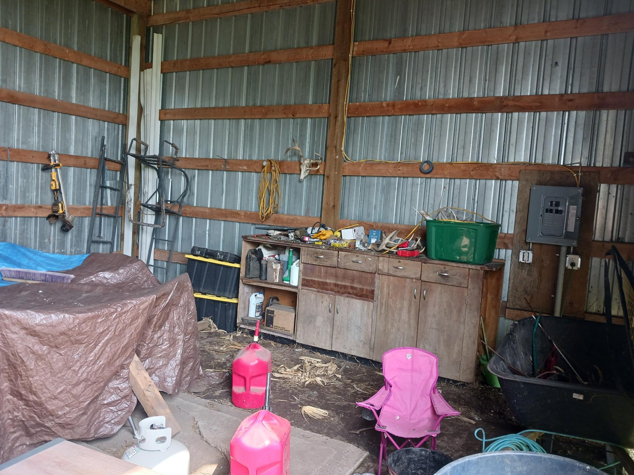main property photo 41
