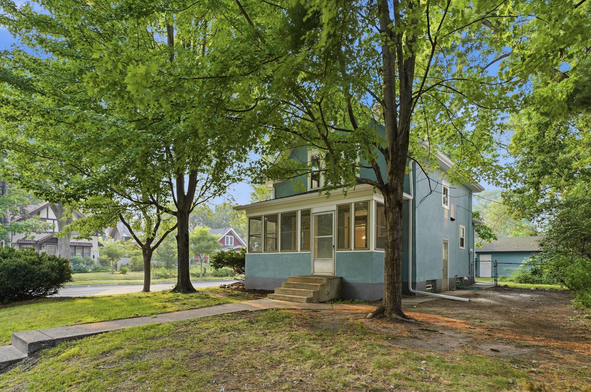 main property photo 33