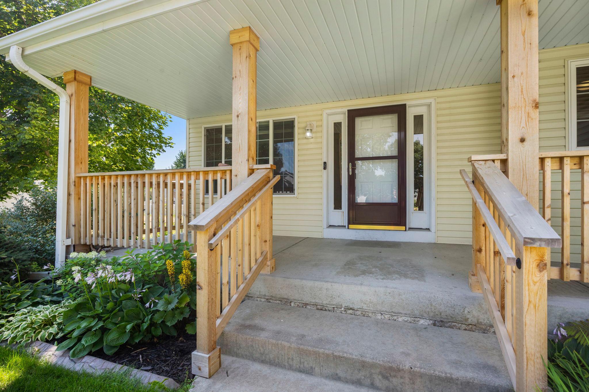 main property photo 5