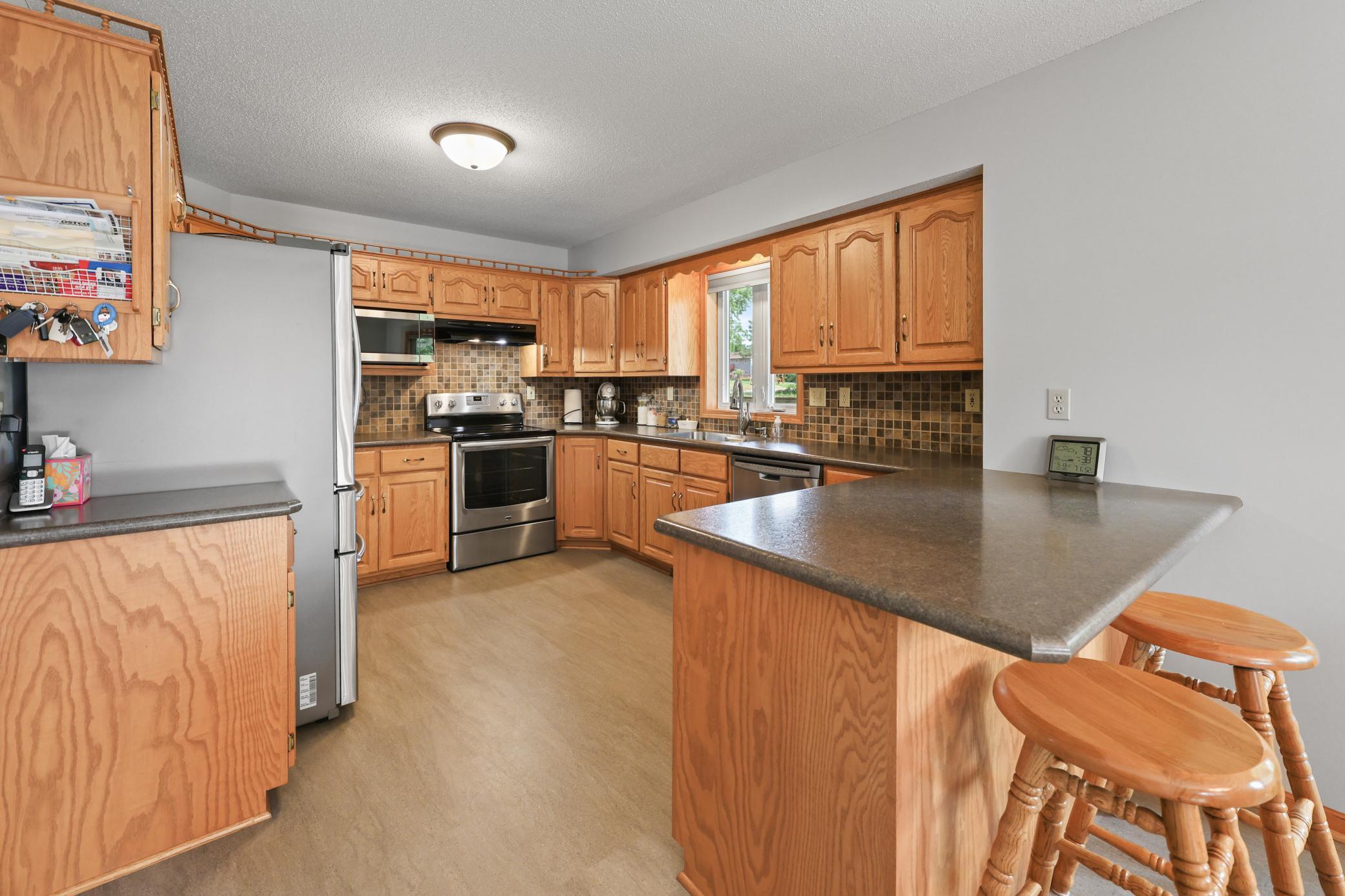 main property photo 12