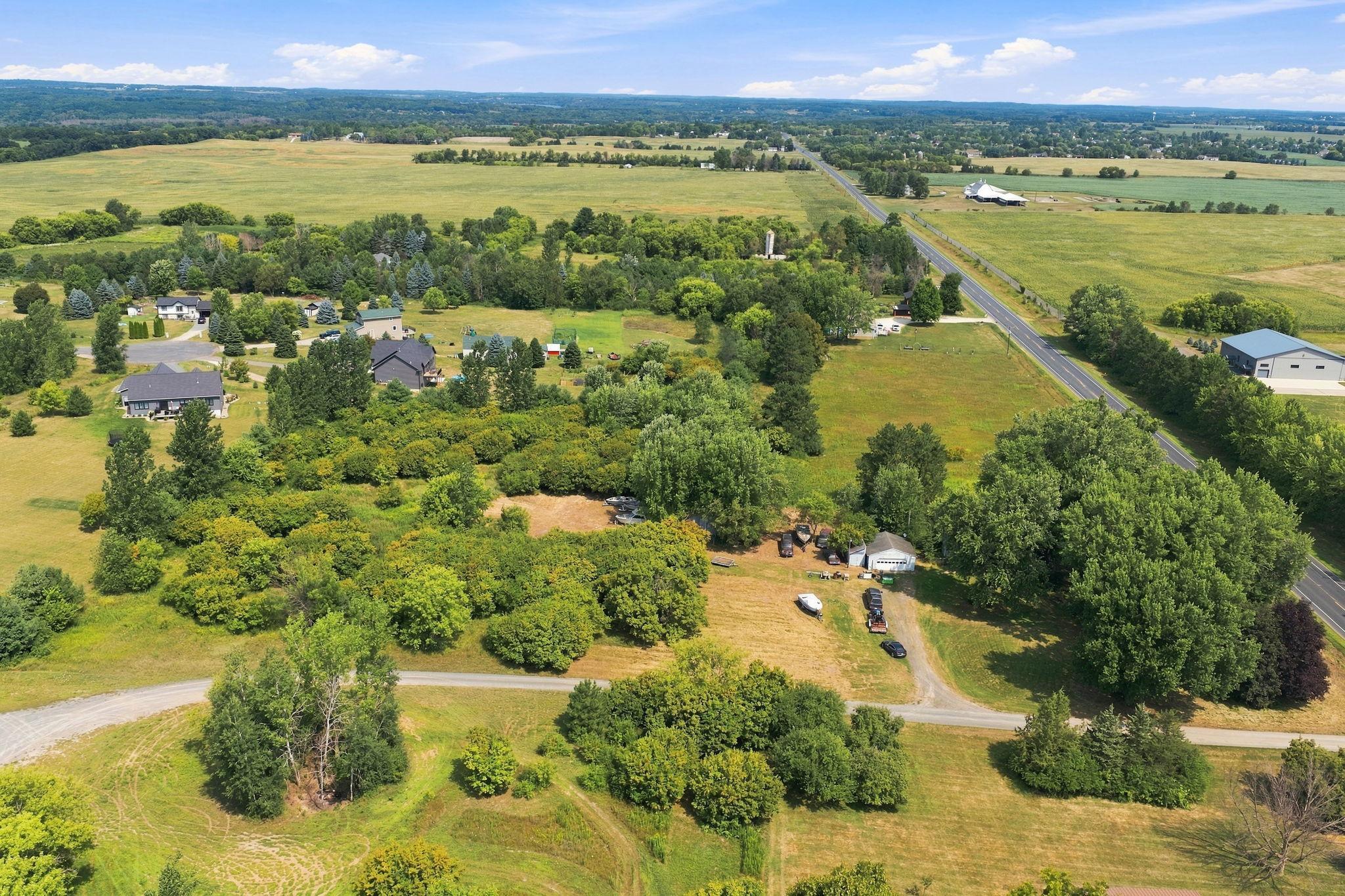 main property photo 8