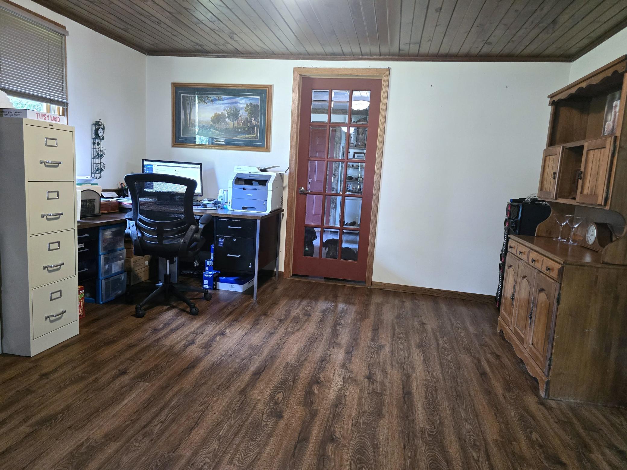 main property photo 14