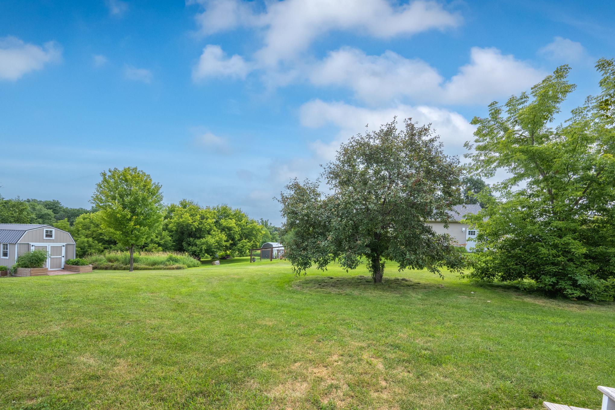 main property photo 10