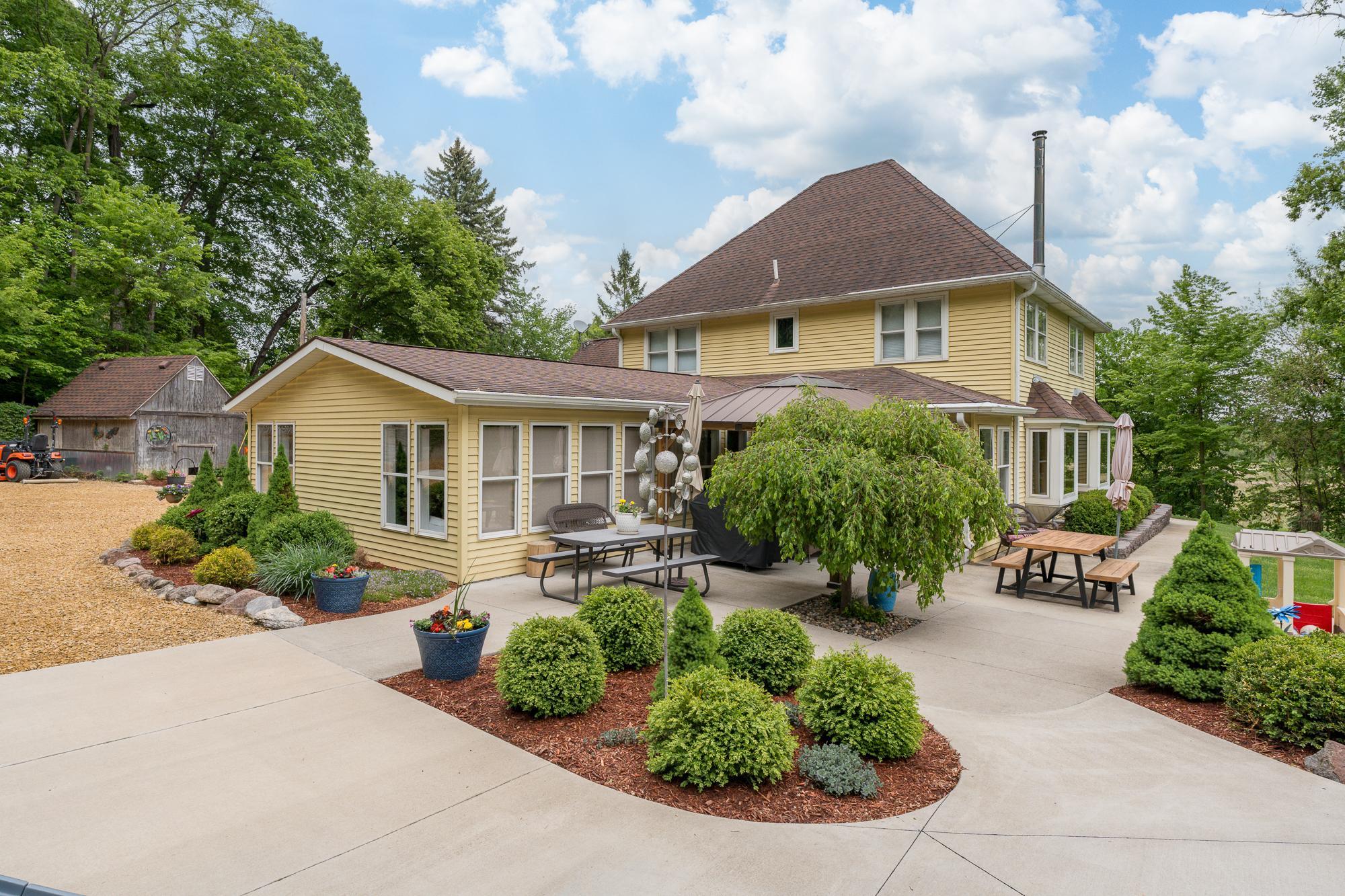 main property photo 83