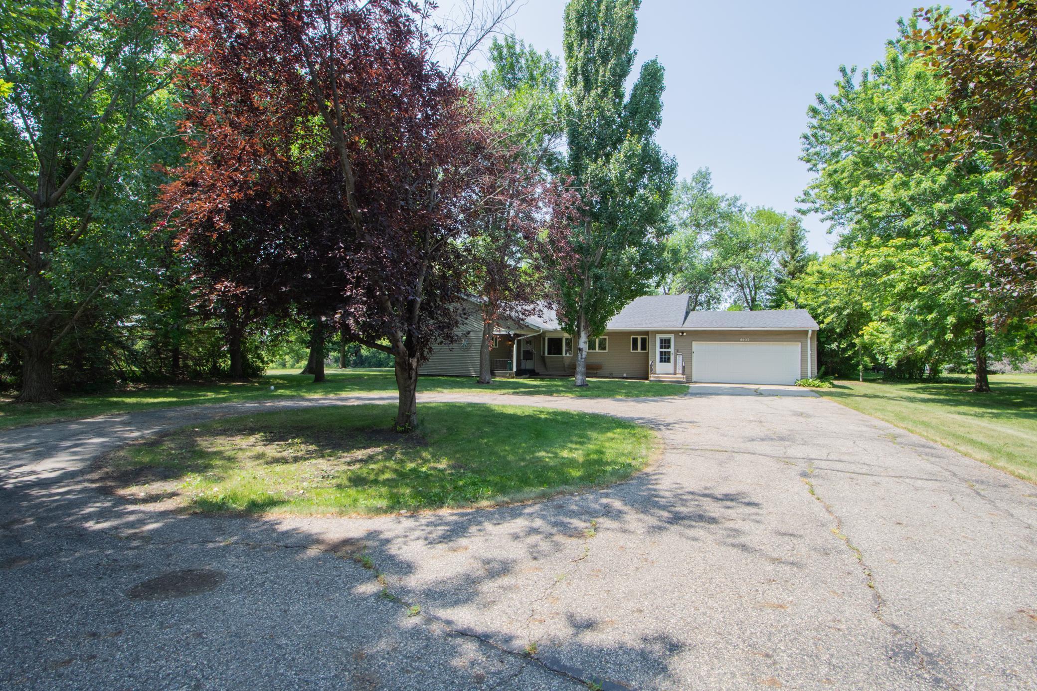 main property photo 3