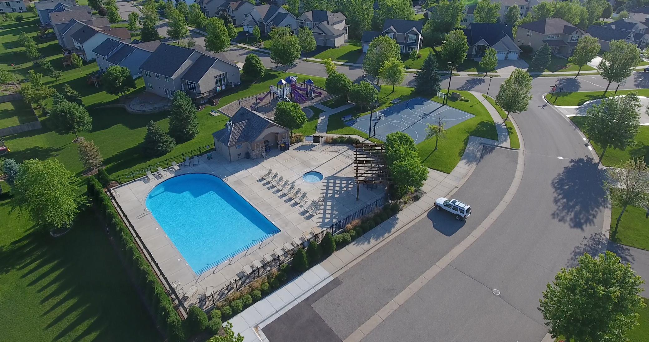 main property photo 30