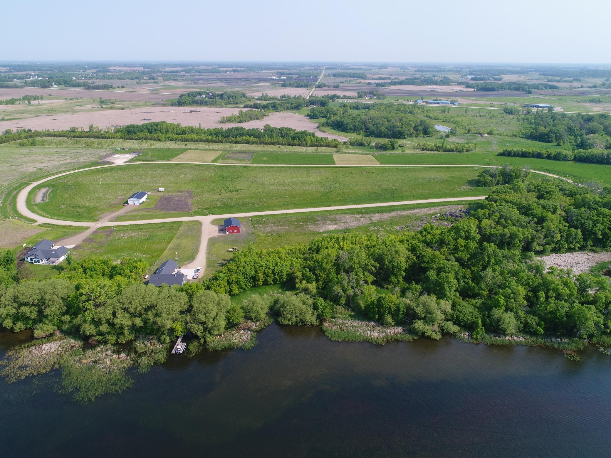 main property photo 8