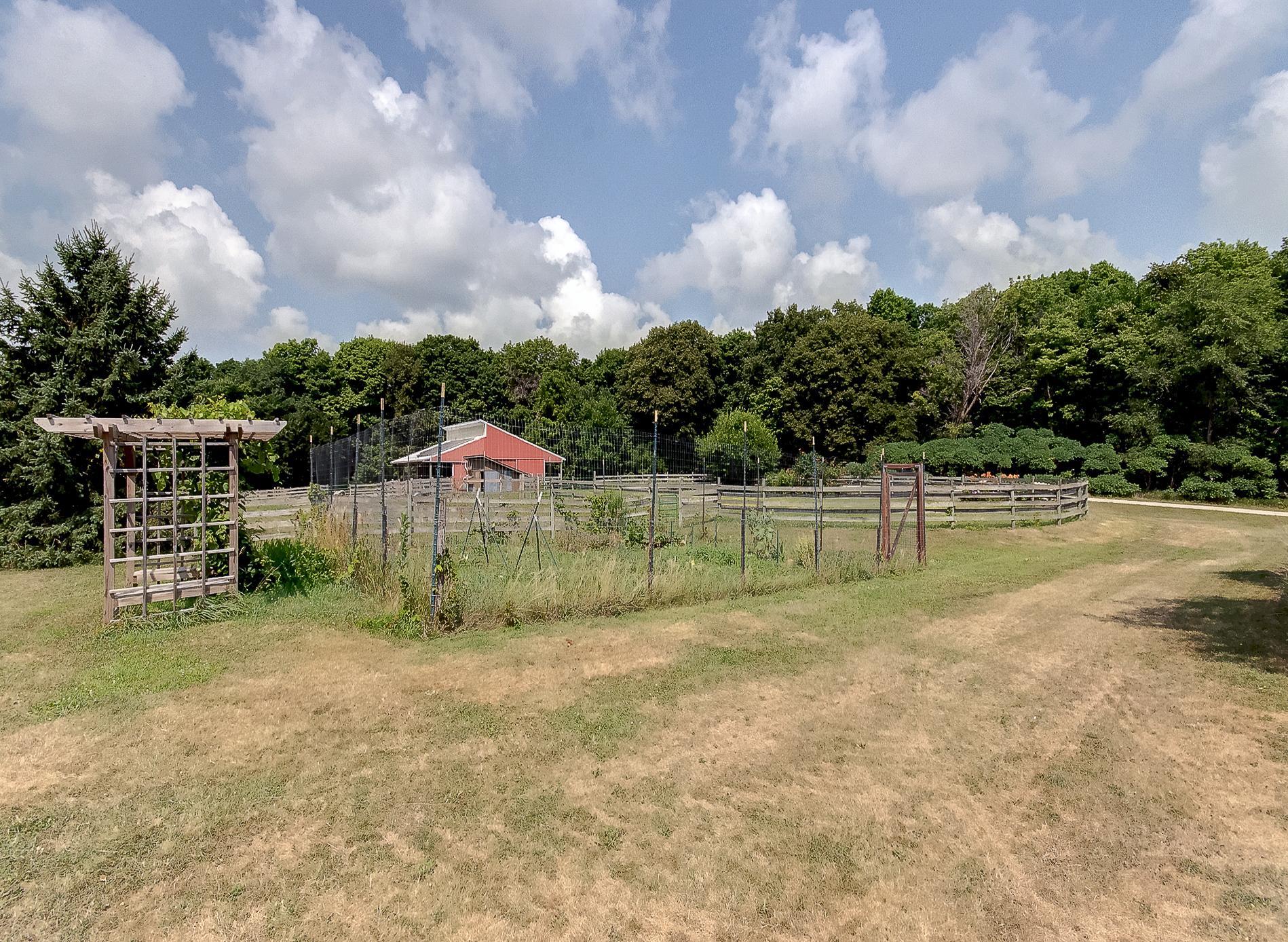 main property photo 36