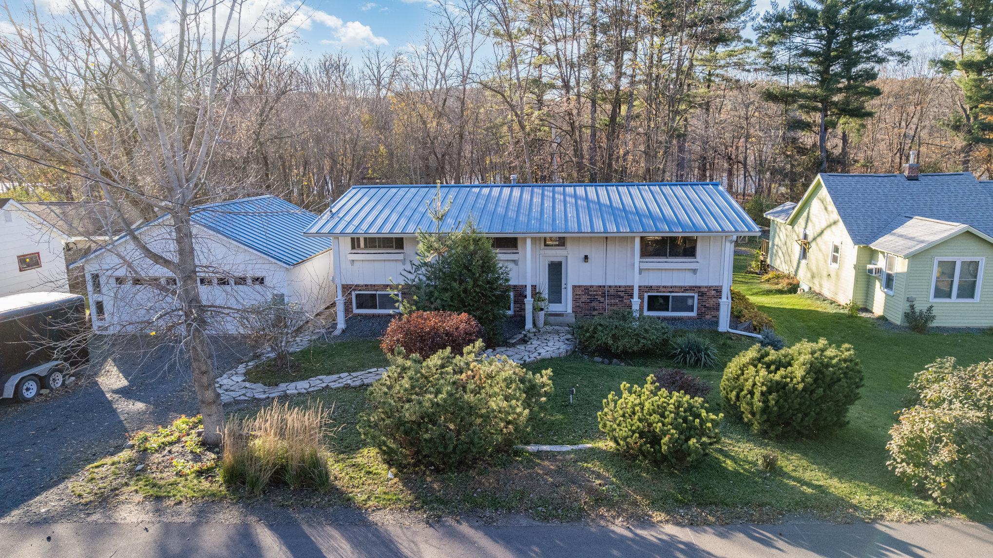 main property photo 54