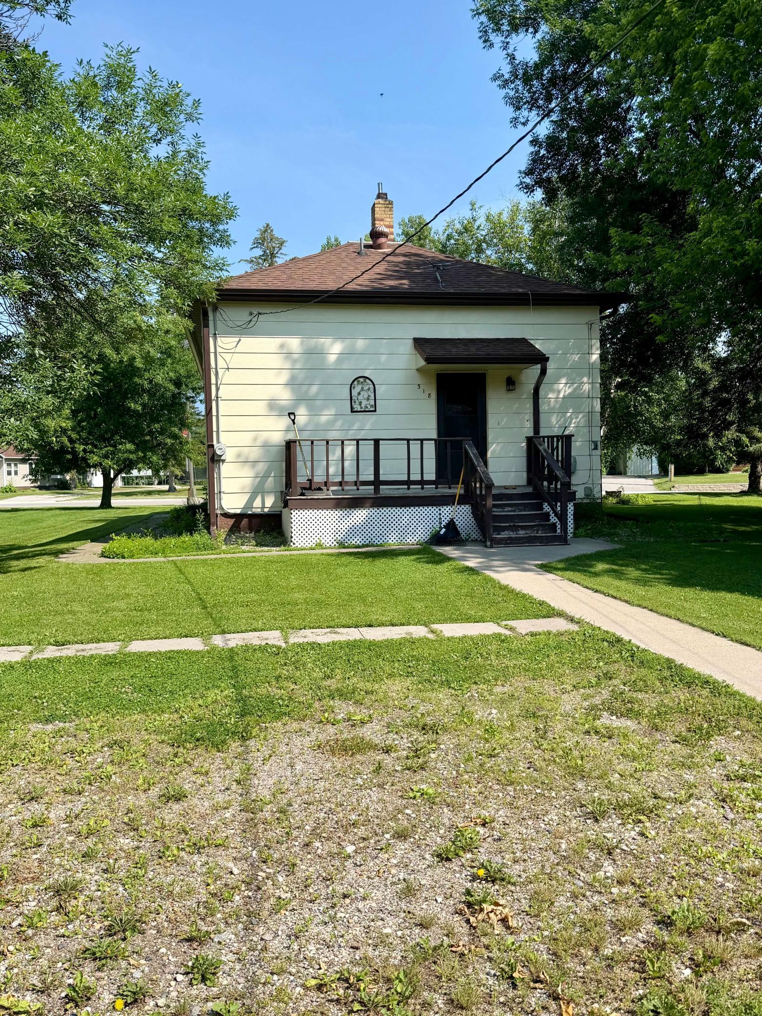 main property photo 4