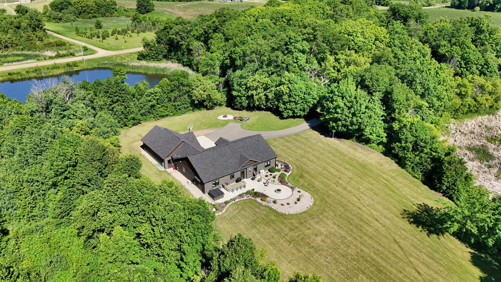 main property photo 50