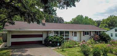 image of property with 3 Bed | 2 Bath | 1,677 Sqft