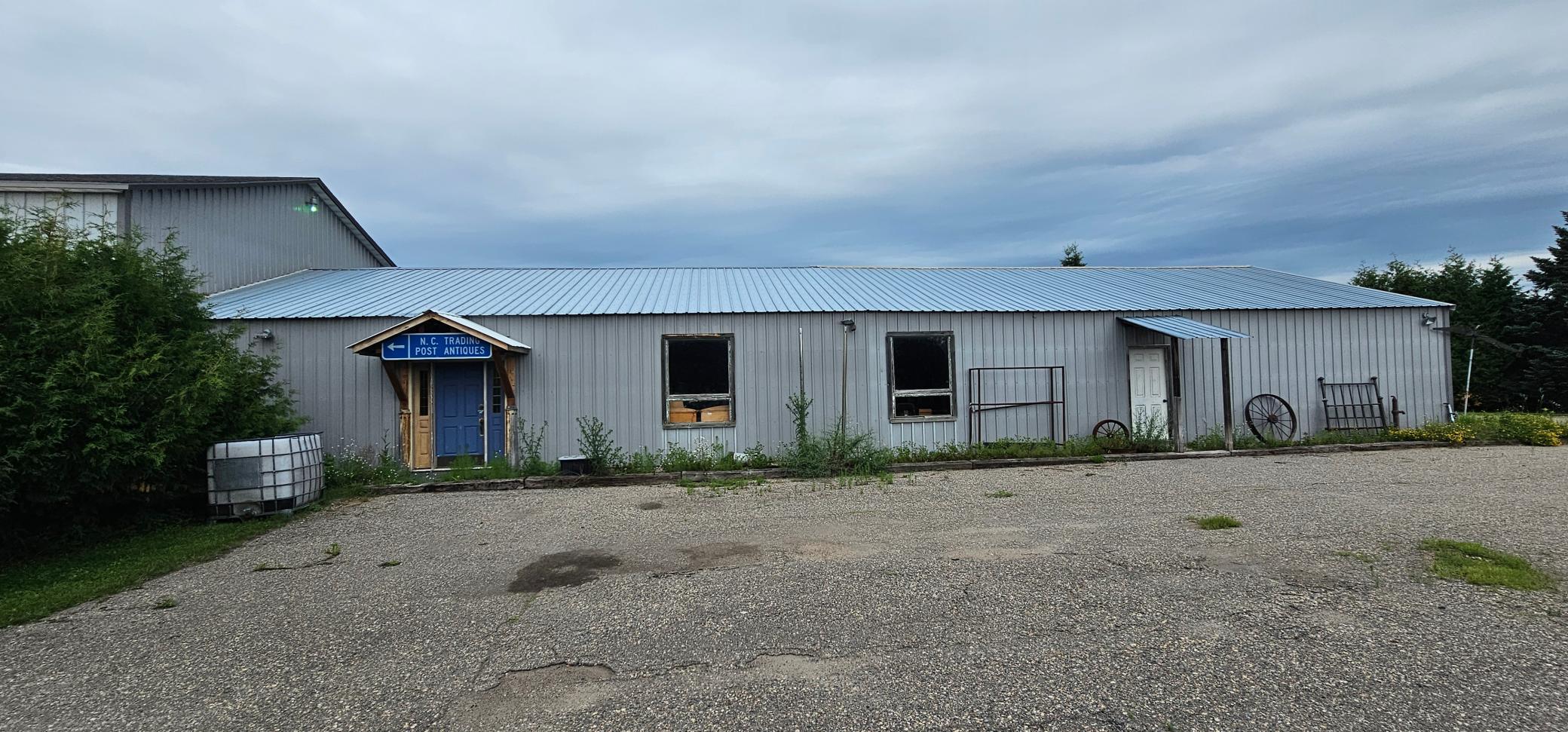 main property photo 5