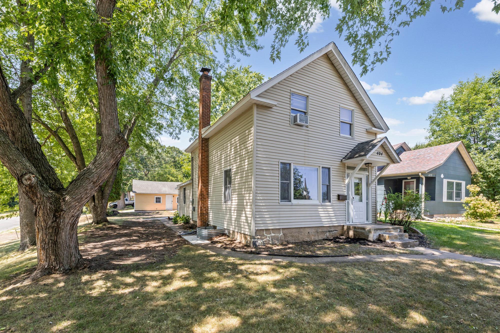 main property photo 29