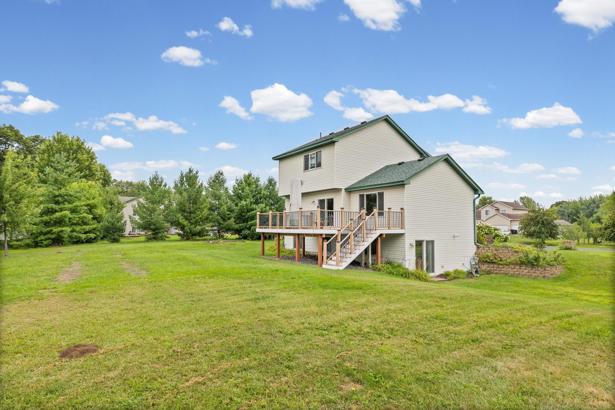 main property photo 20