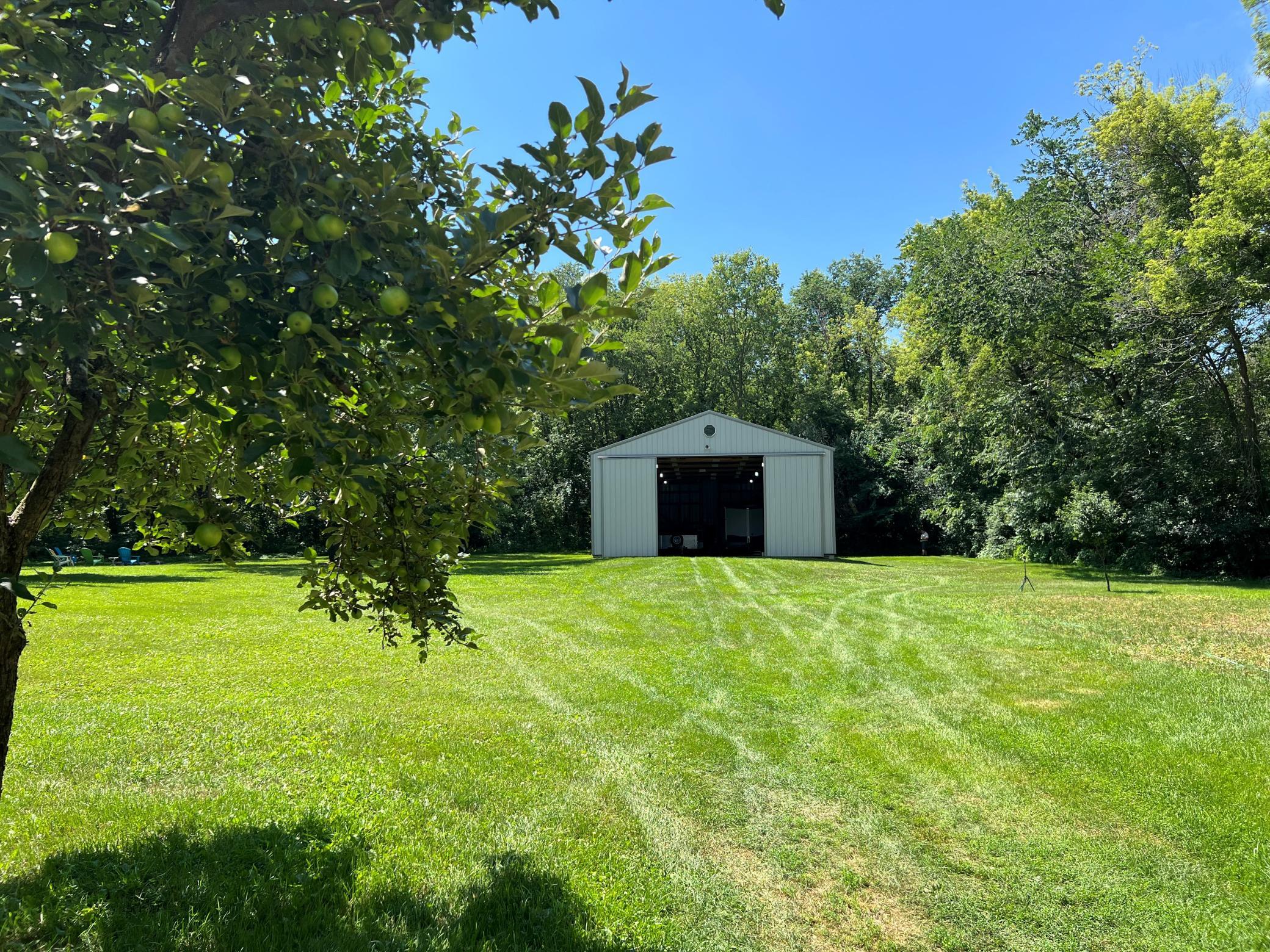 main property photo 20