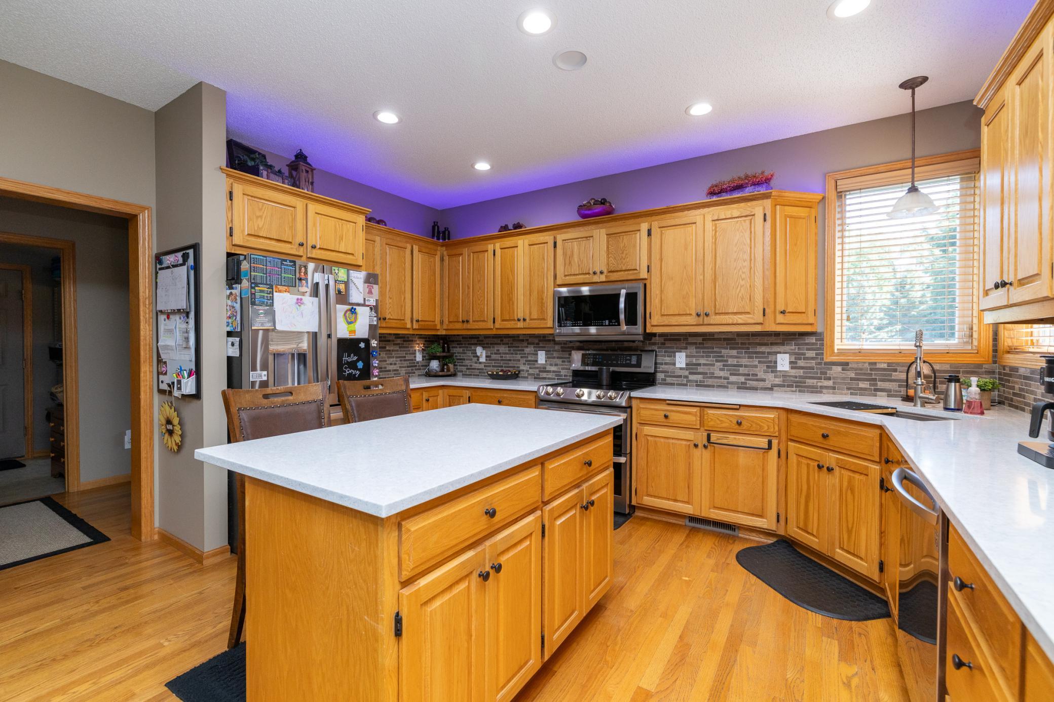 main property photo 14
