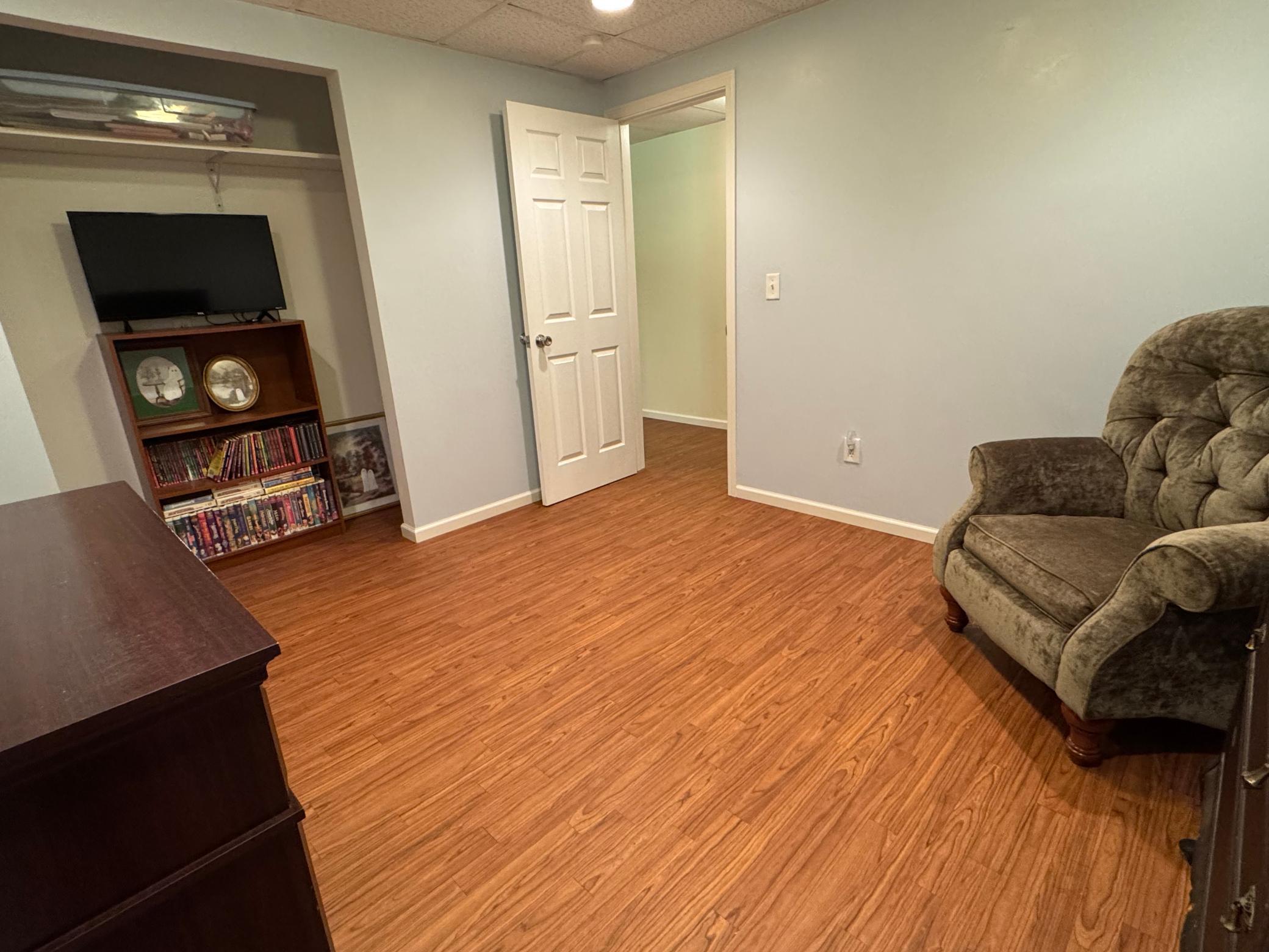 main property photo 81