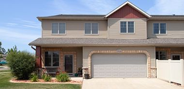 image of property with 3 Bed | 3 Bath | 1,694 Sqft