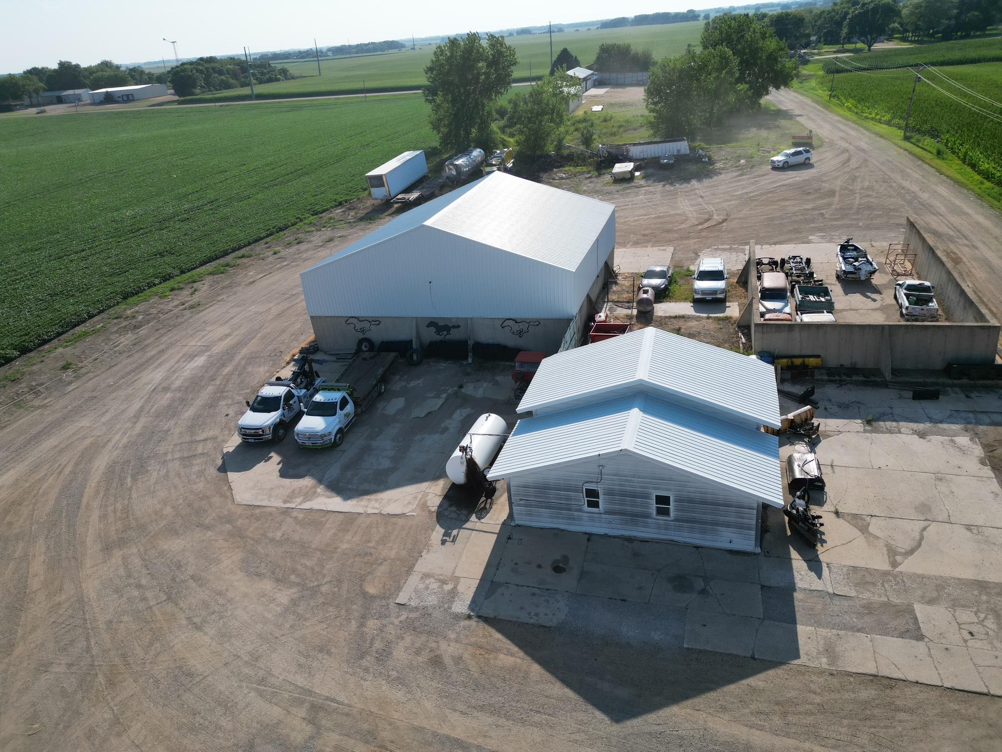 main property photo 10