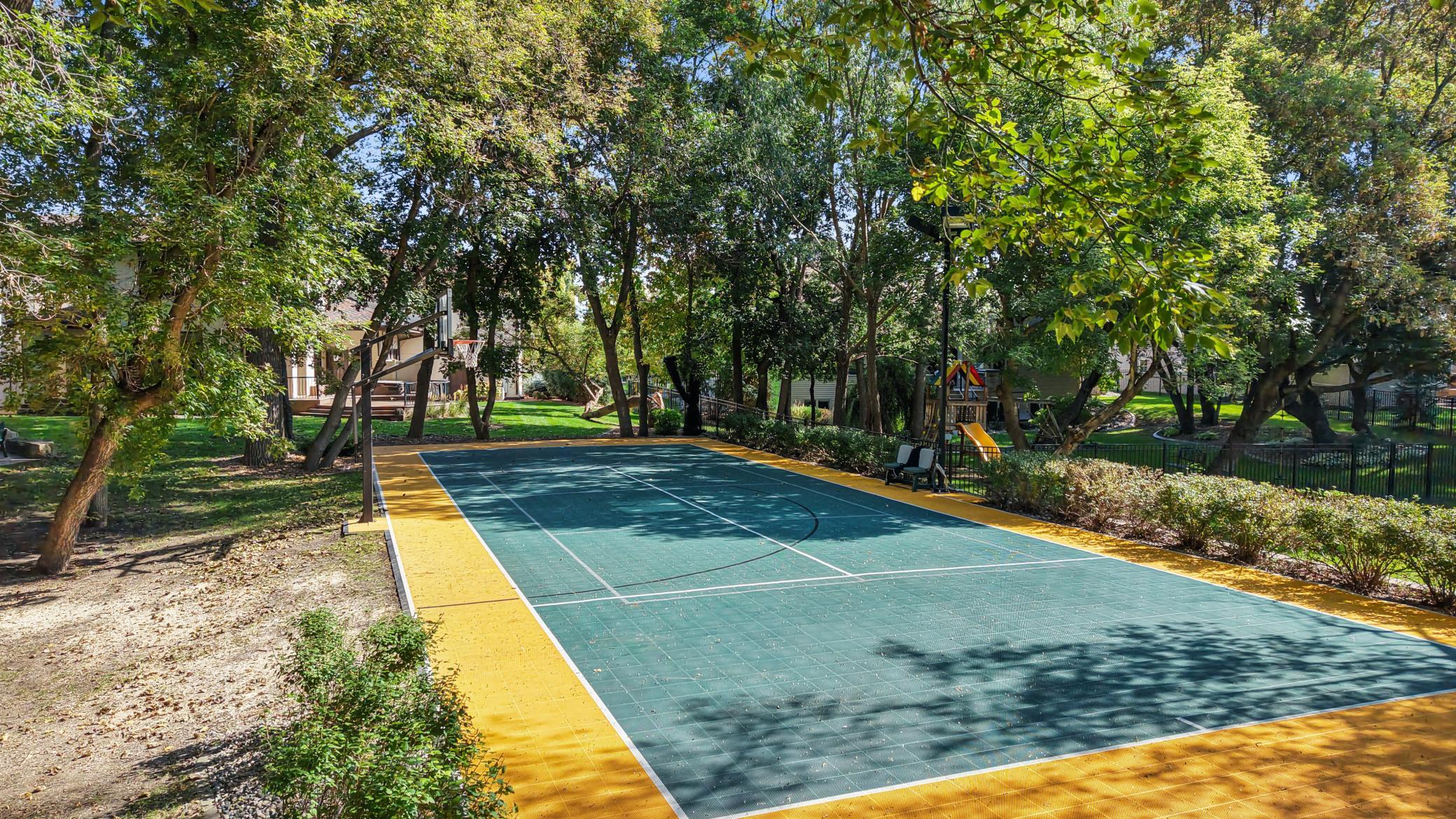 main property photo 15