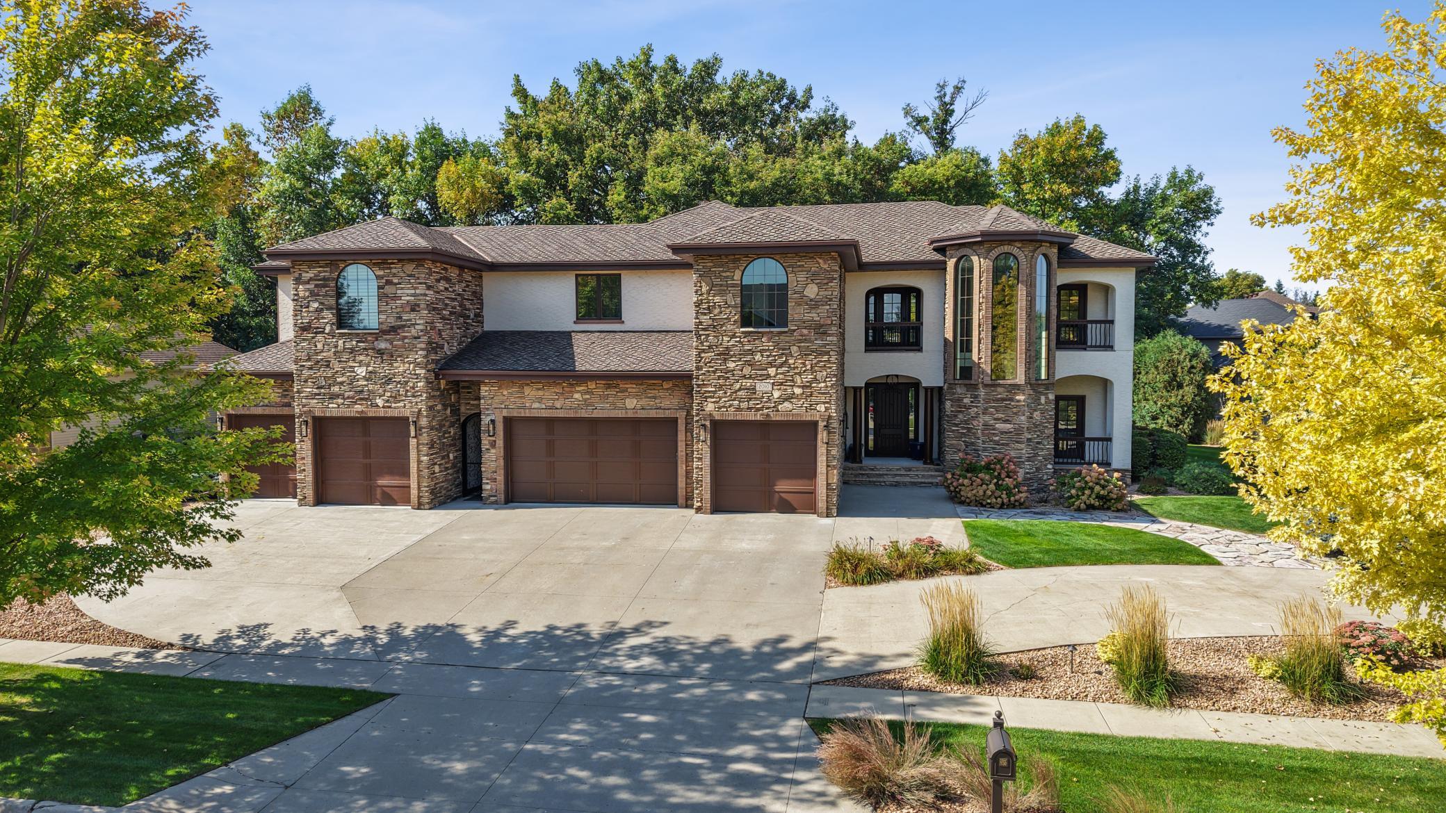 main property photo 16