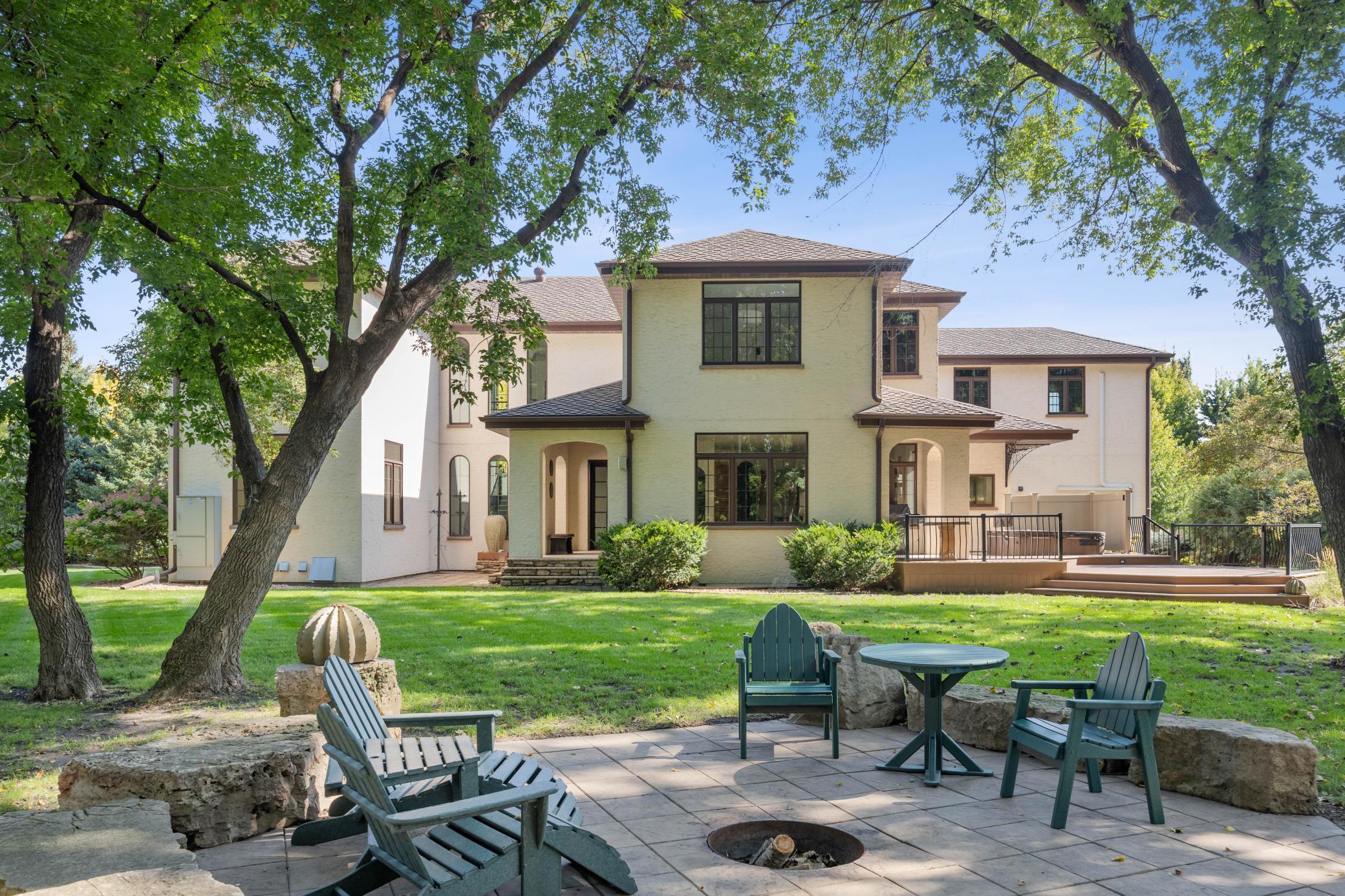 main property photo 6