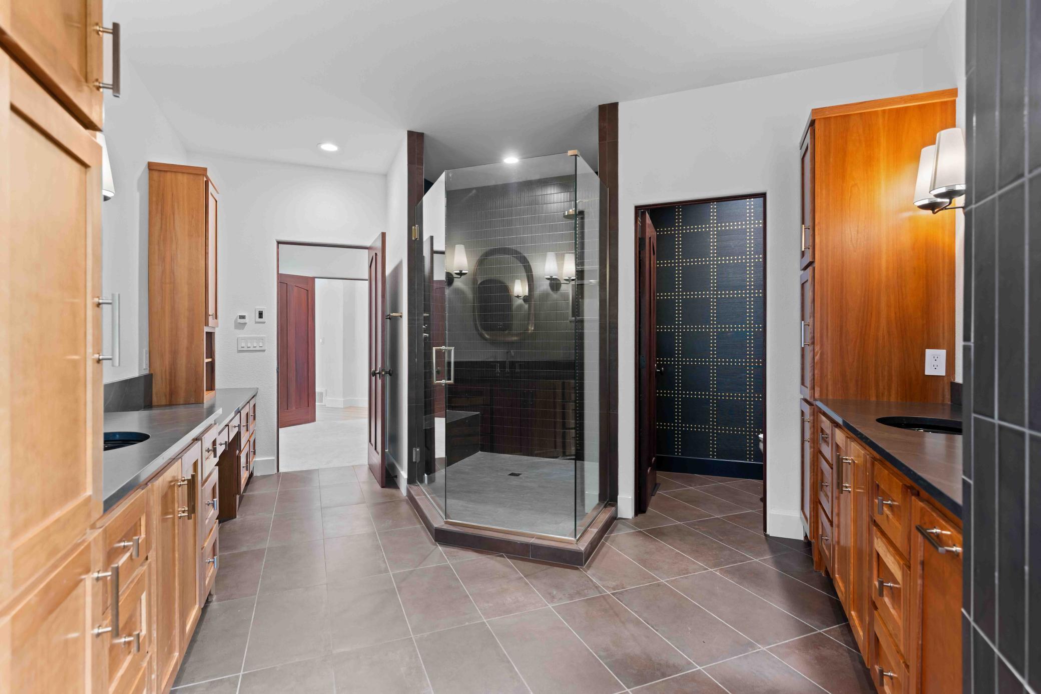main property photo 70