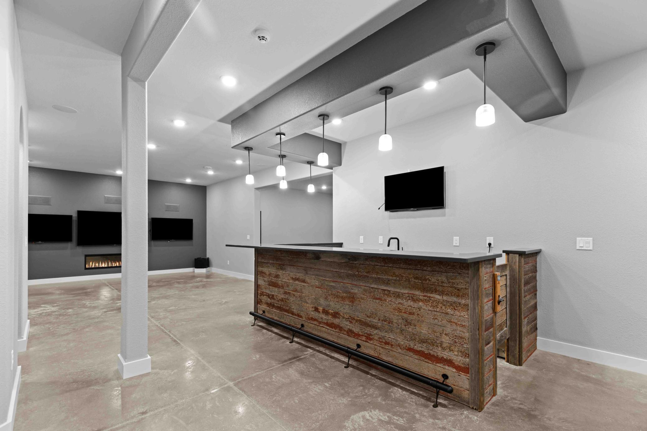 main property photo 82
