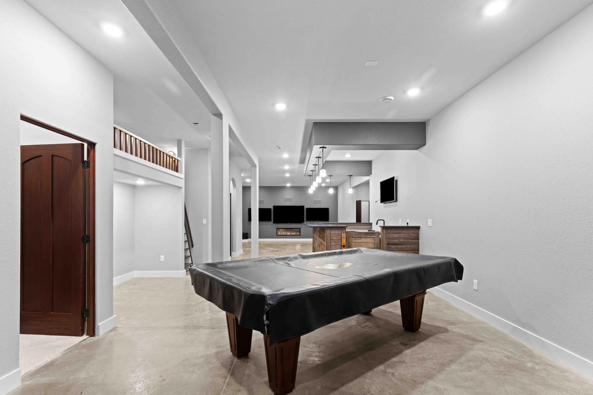 main property photo 83