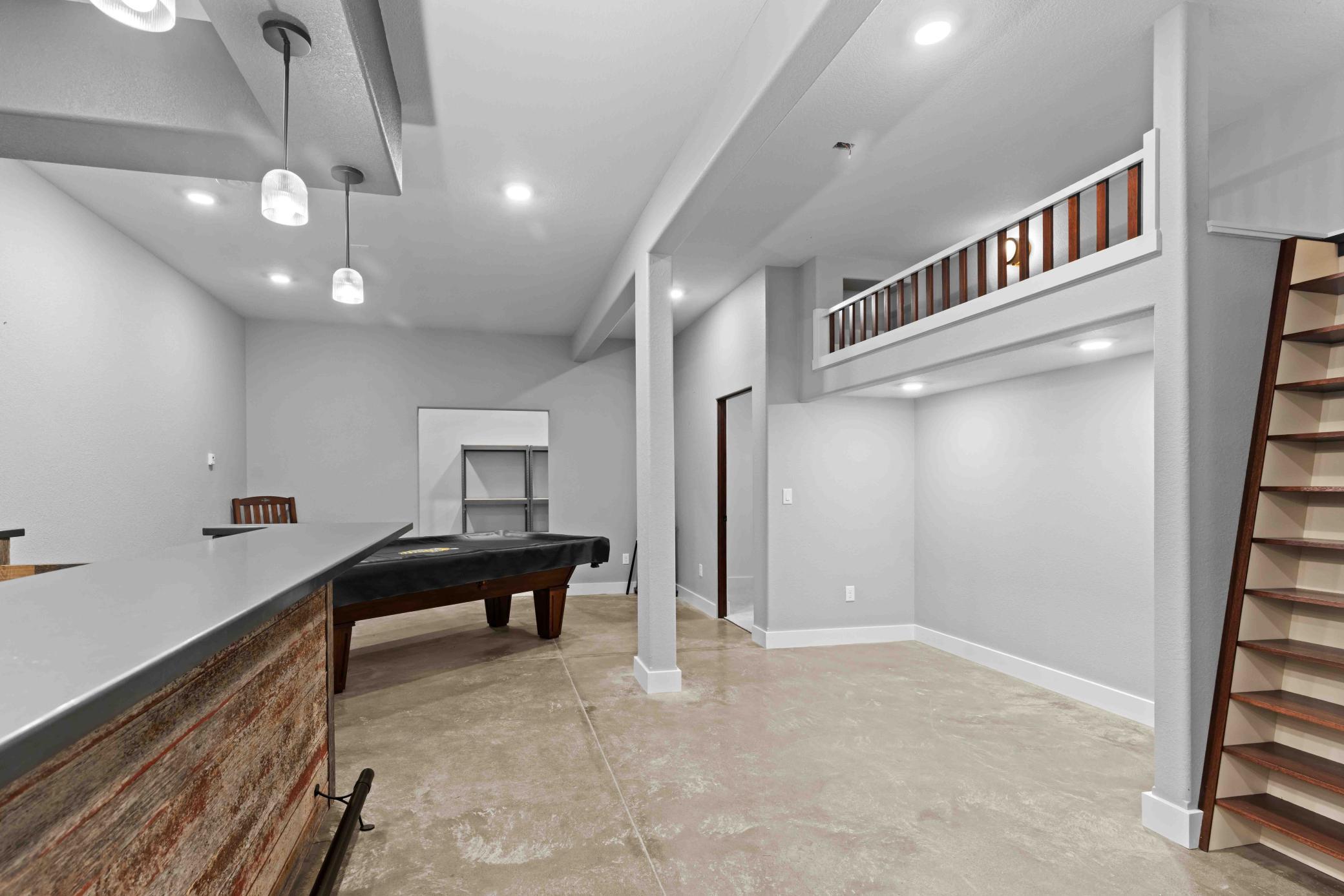 main property photo 85