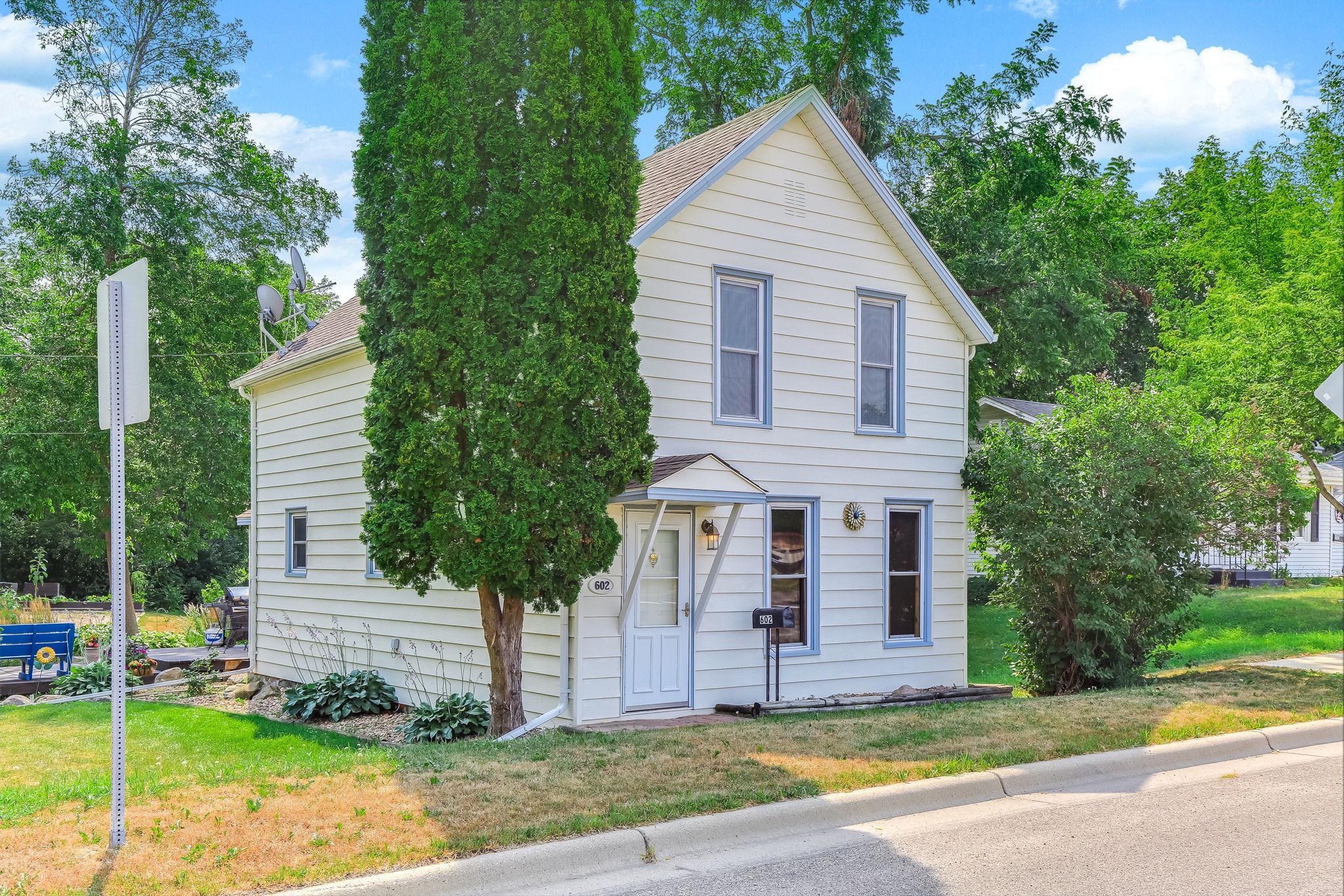 main property photo 24