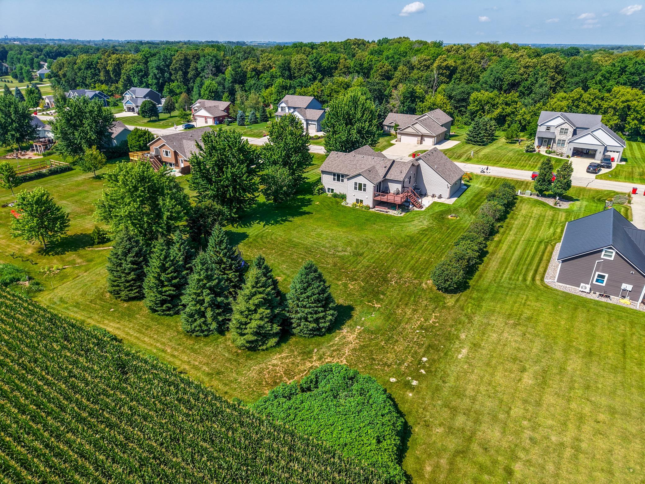 main property photo 7