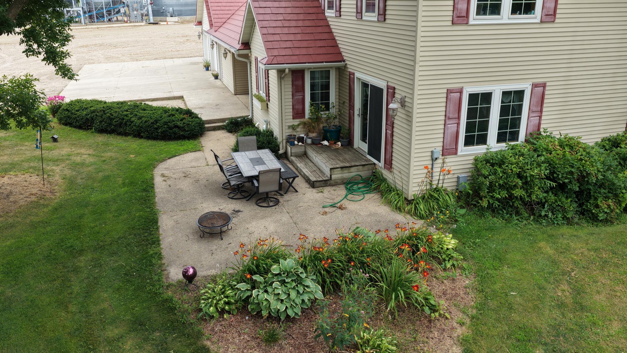 main property photo 107