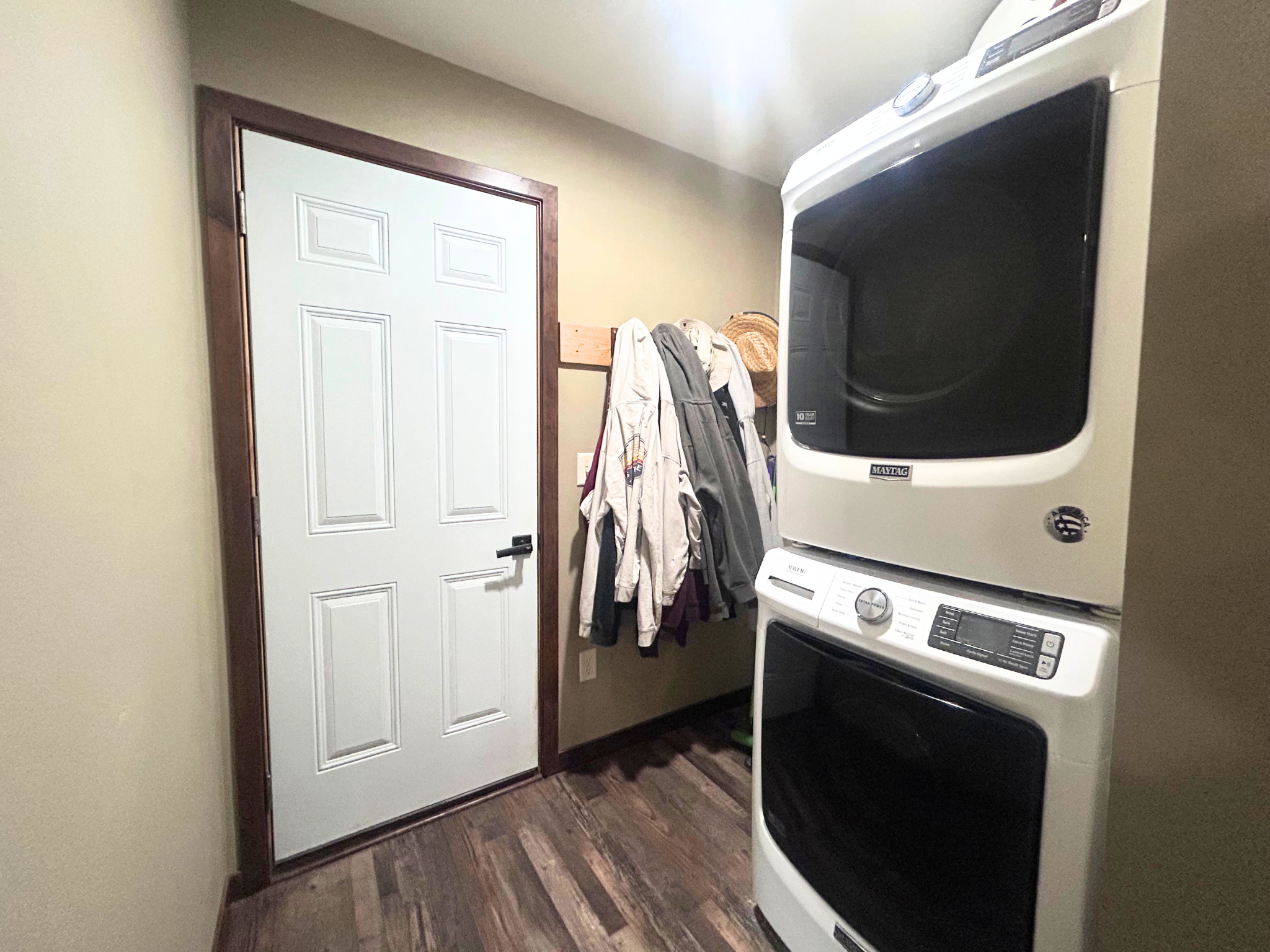 main property photo 22