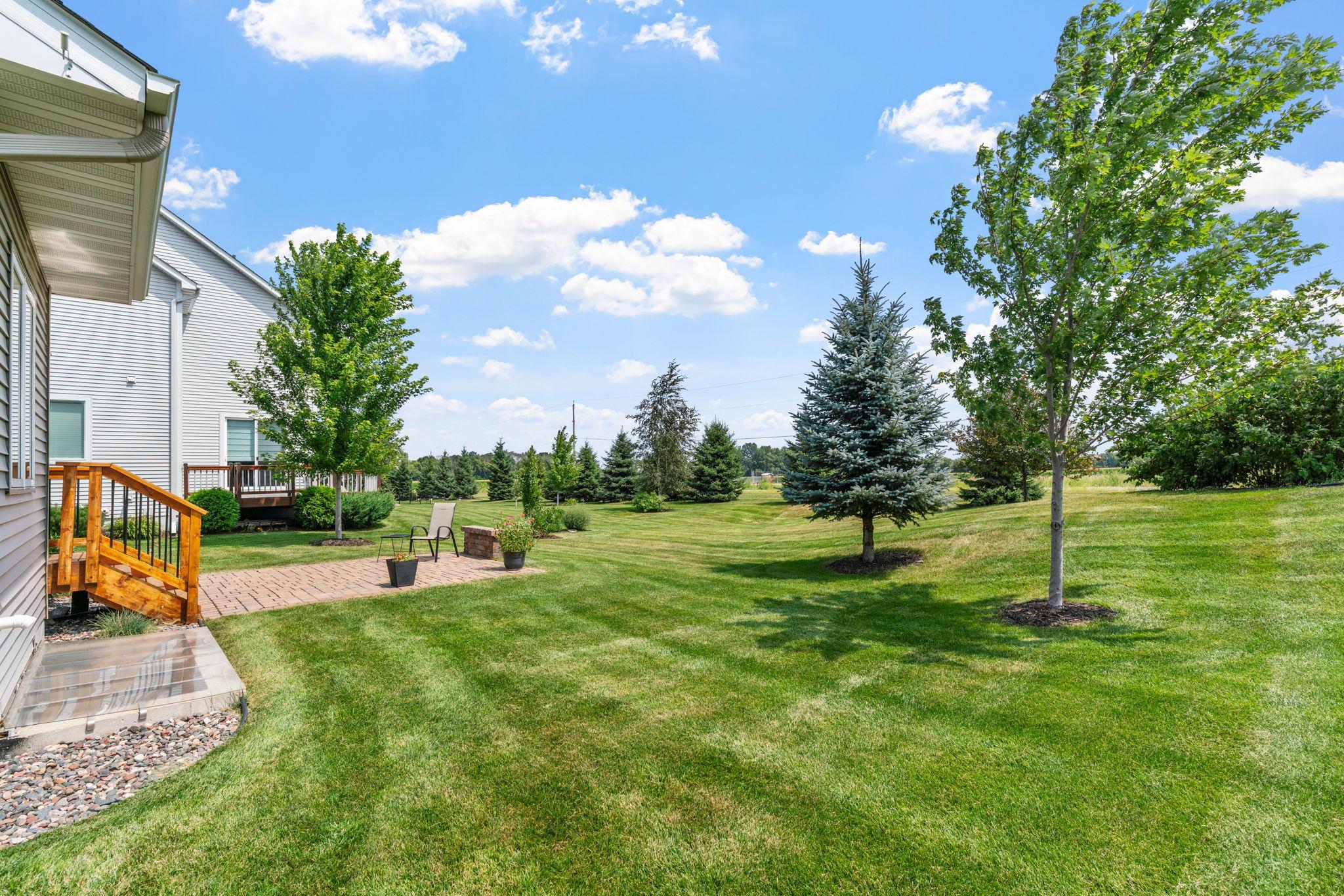 main property photo 13