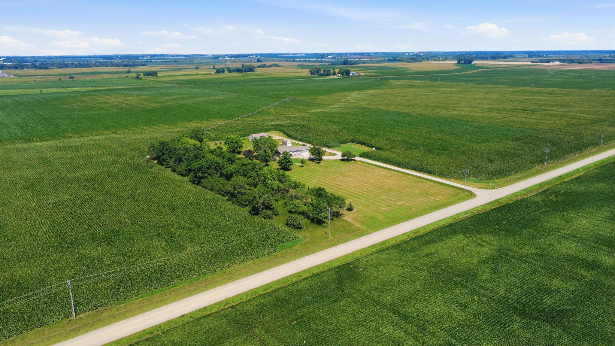 main property photo 10