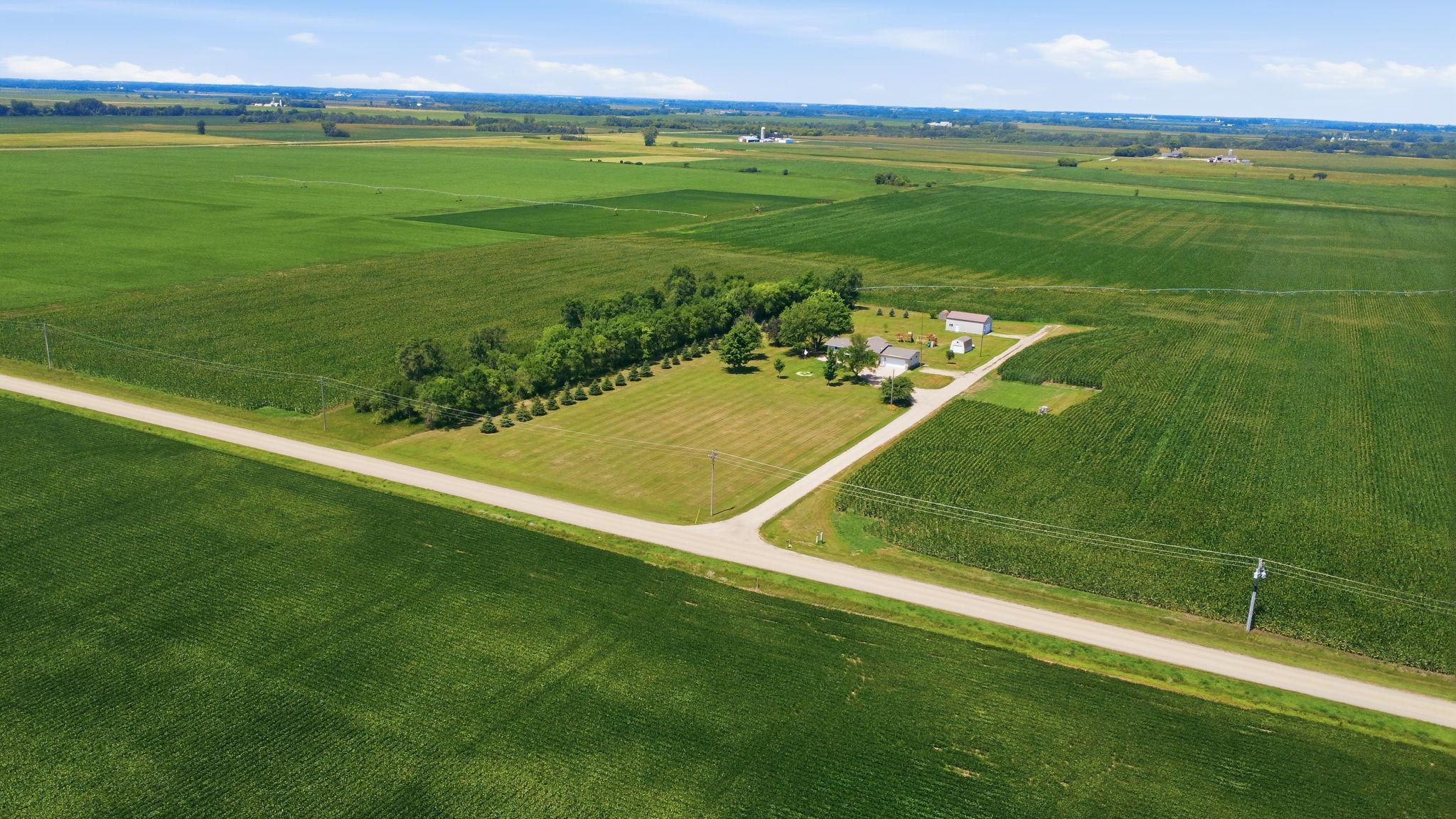 main property photo 12
