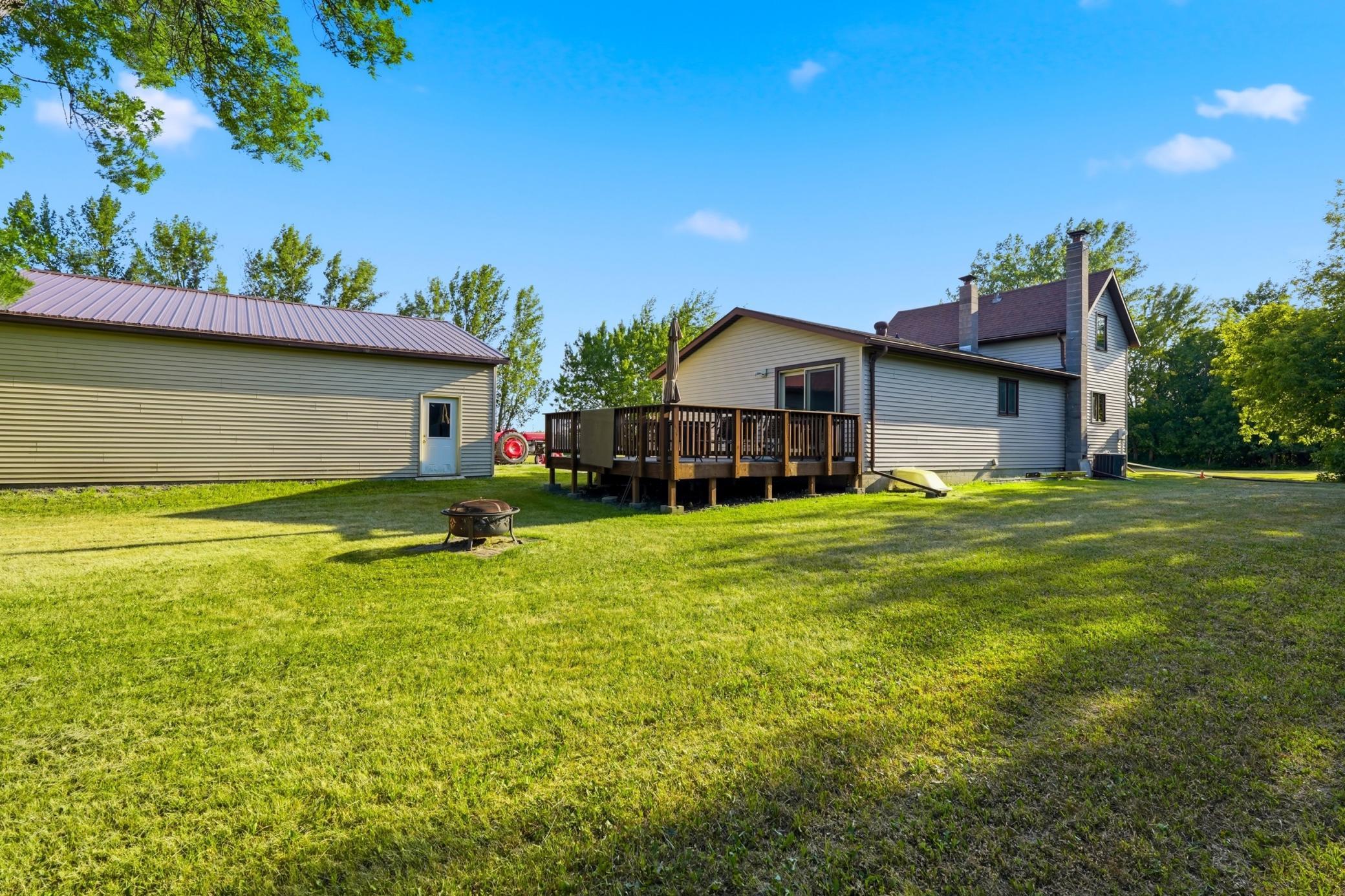 main property photo 28