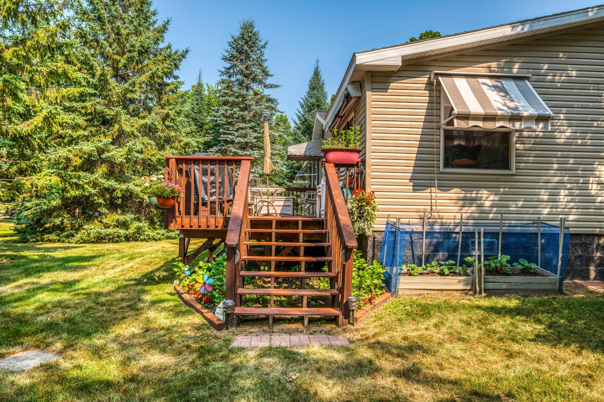 main property photo 32