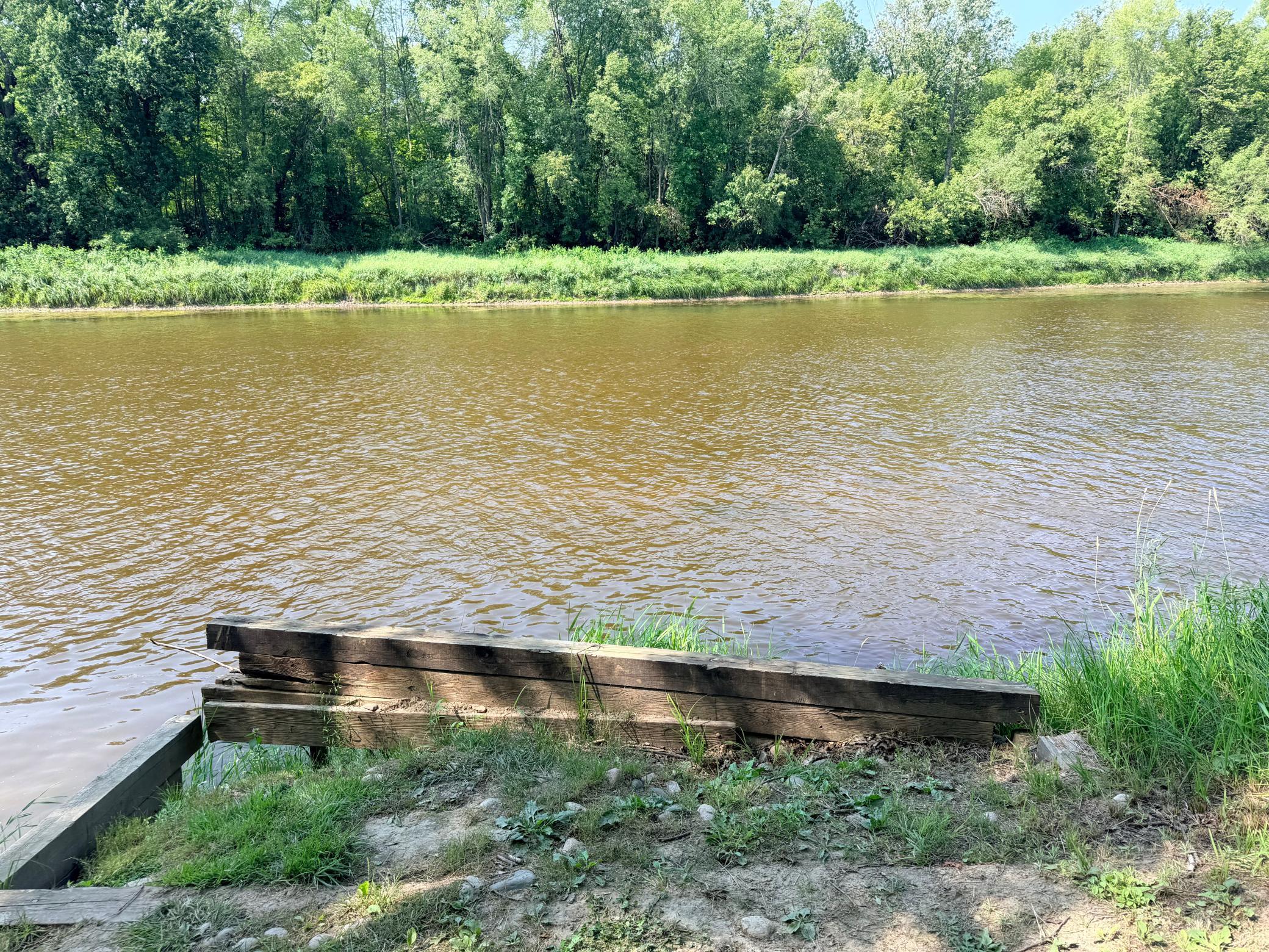main property photo 41