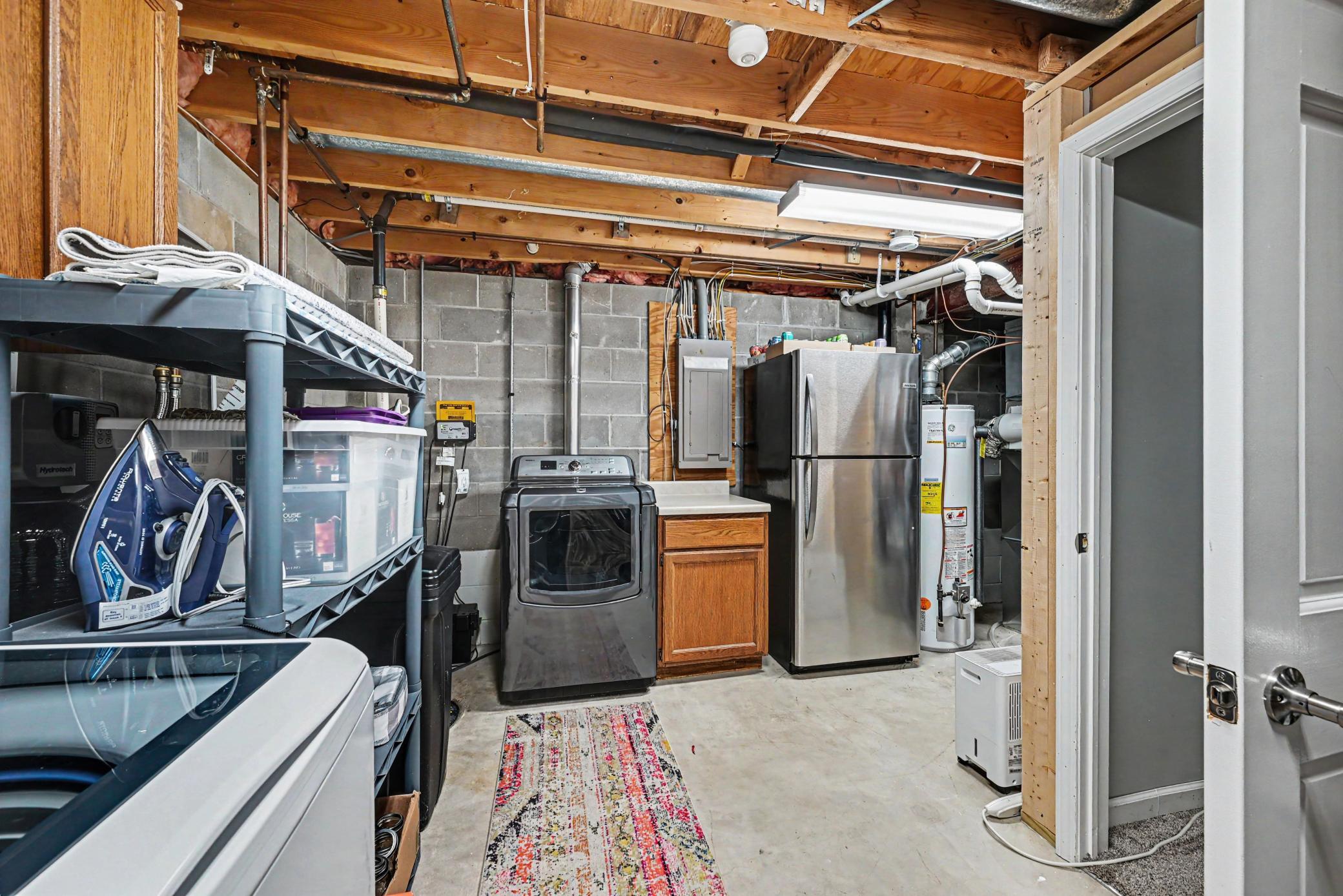 main property photo 25