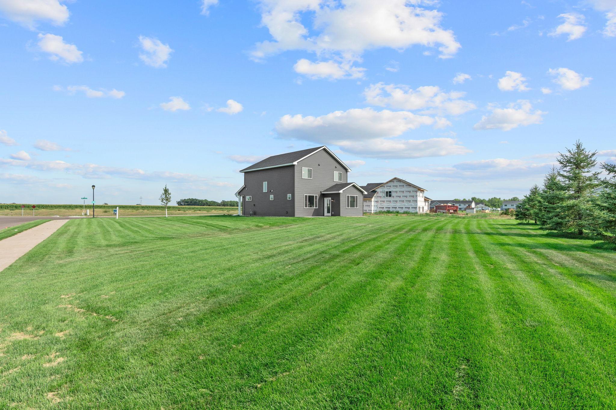 main property photo 4