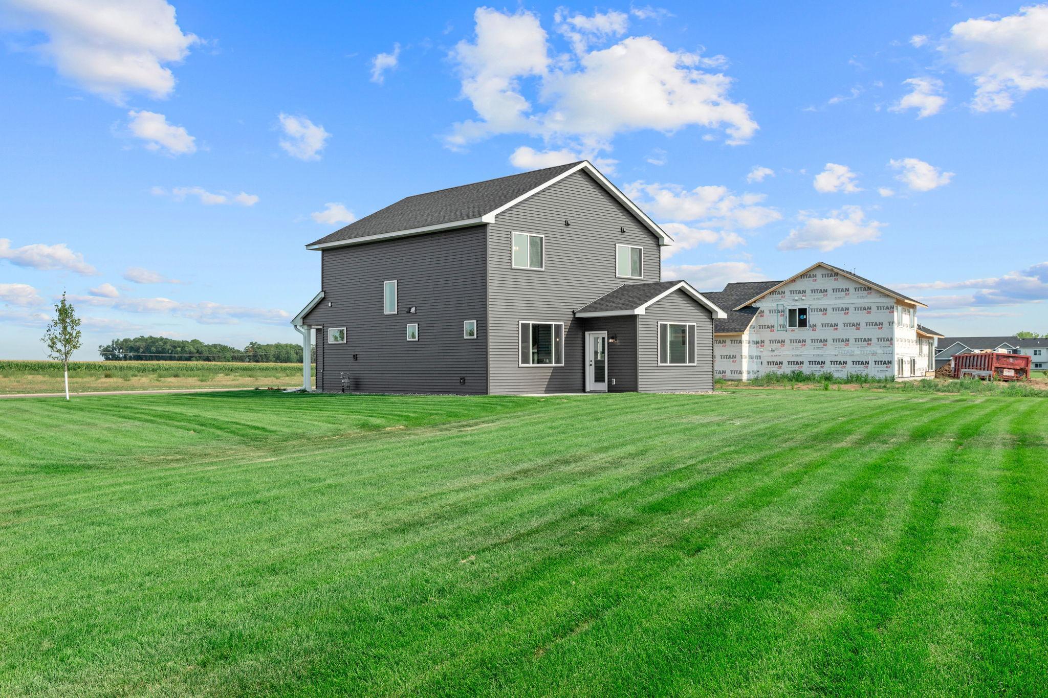 main property photo 5
