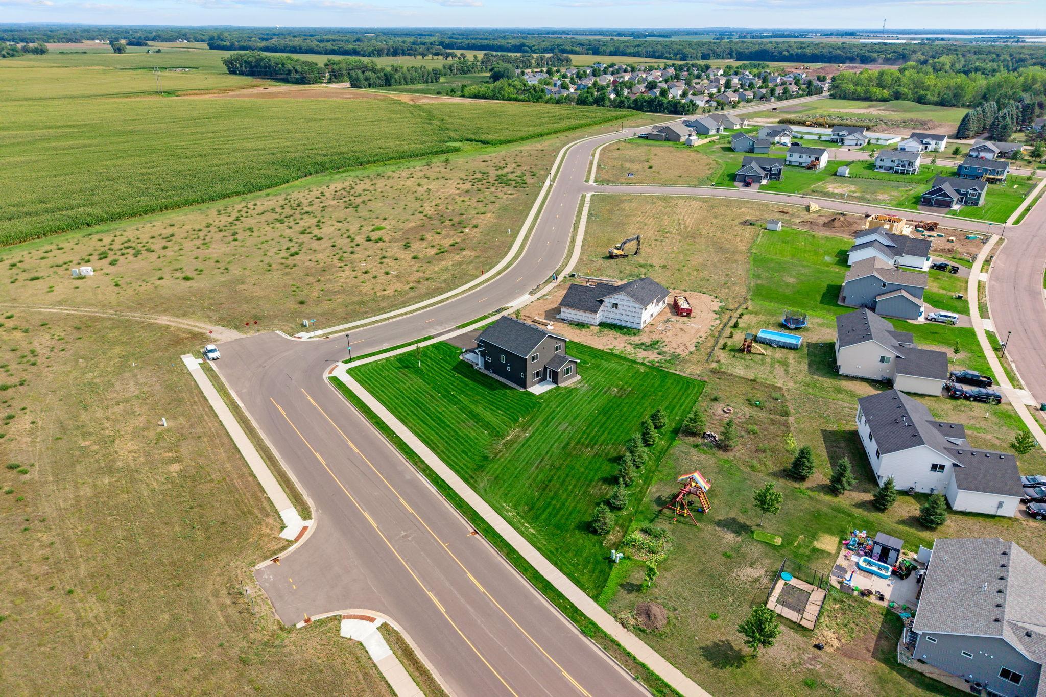 main property photo 8