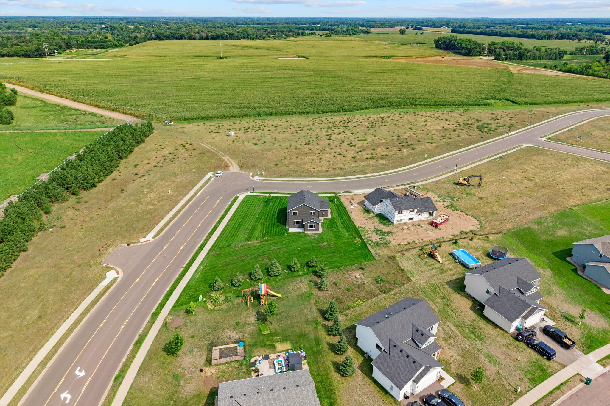 main property photo 9