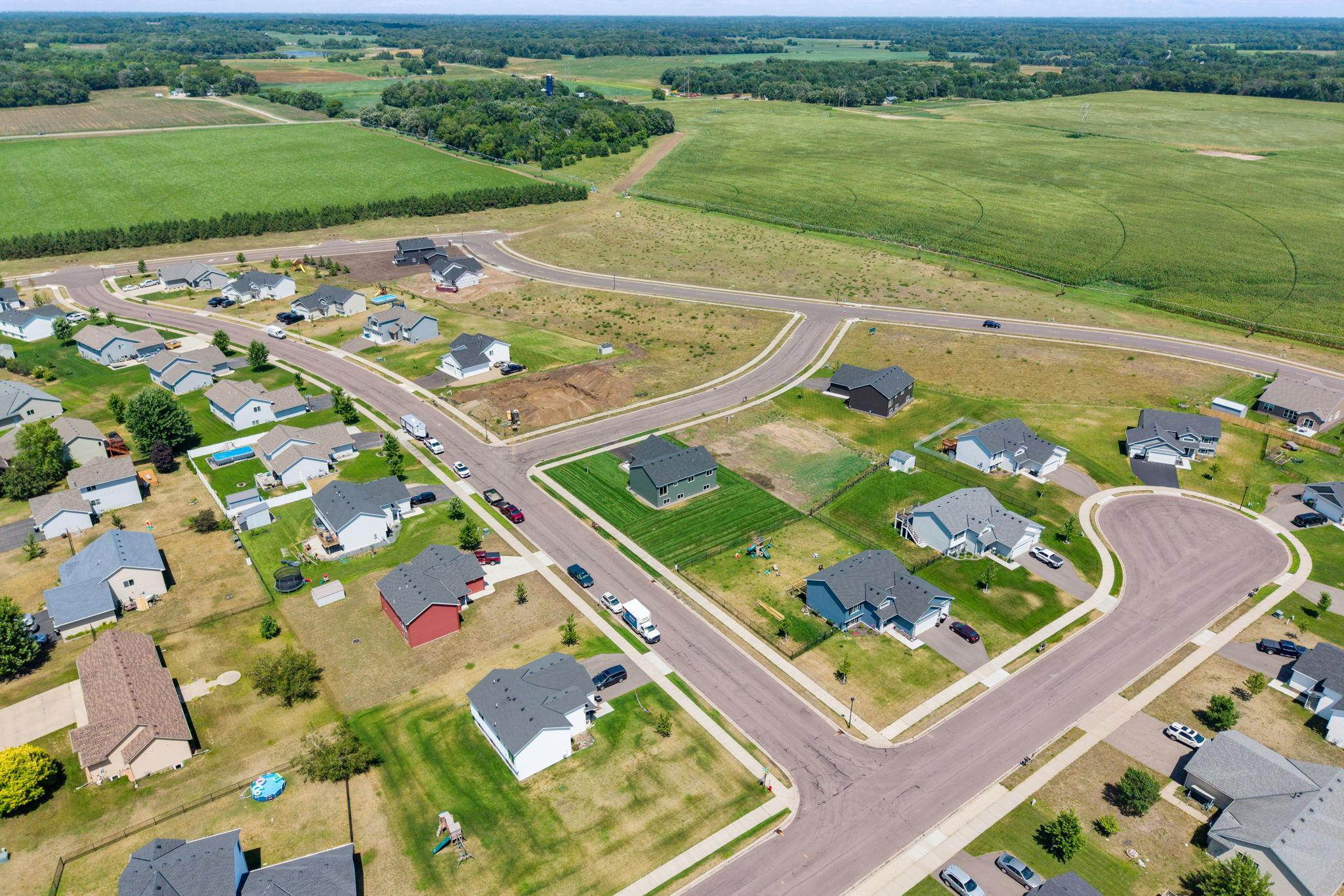main property photo 13